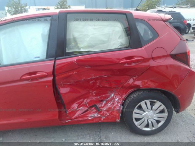 Photo 5 VIN: JHMGK5H50GX023722 - HONDA FIT 