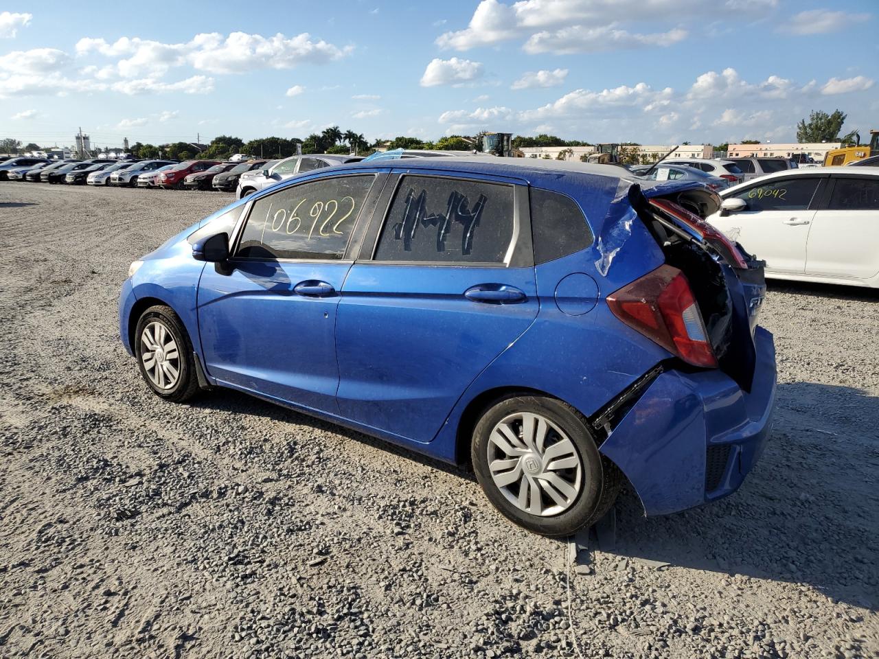 Photo 1 VIN: JHMGK5H50HS021581 - HONDA FIT 