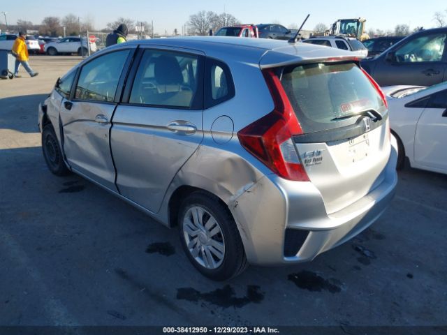 Photo 2 VIN: JHMGK5H51GS012032 - HONDA FIT 