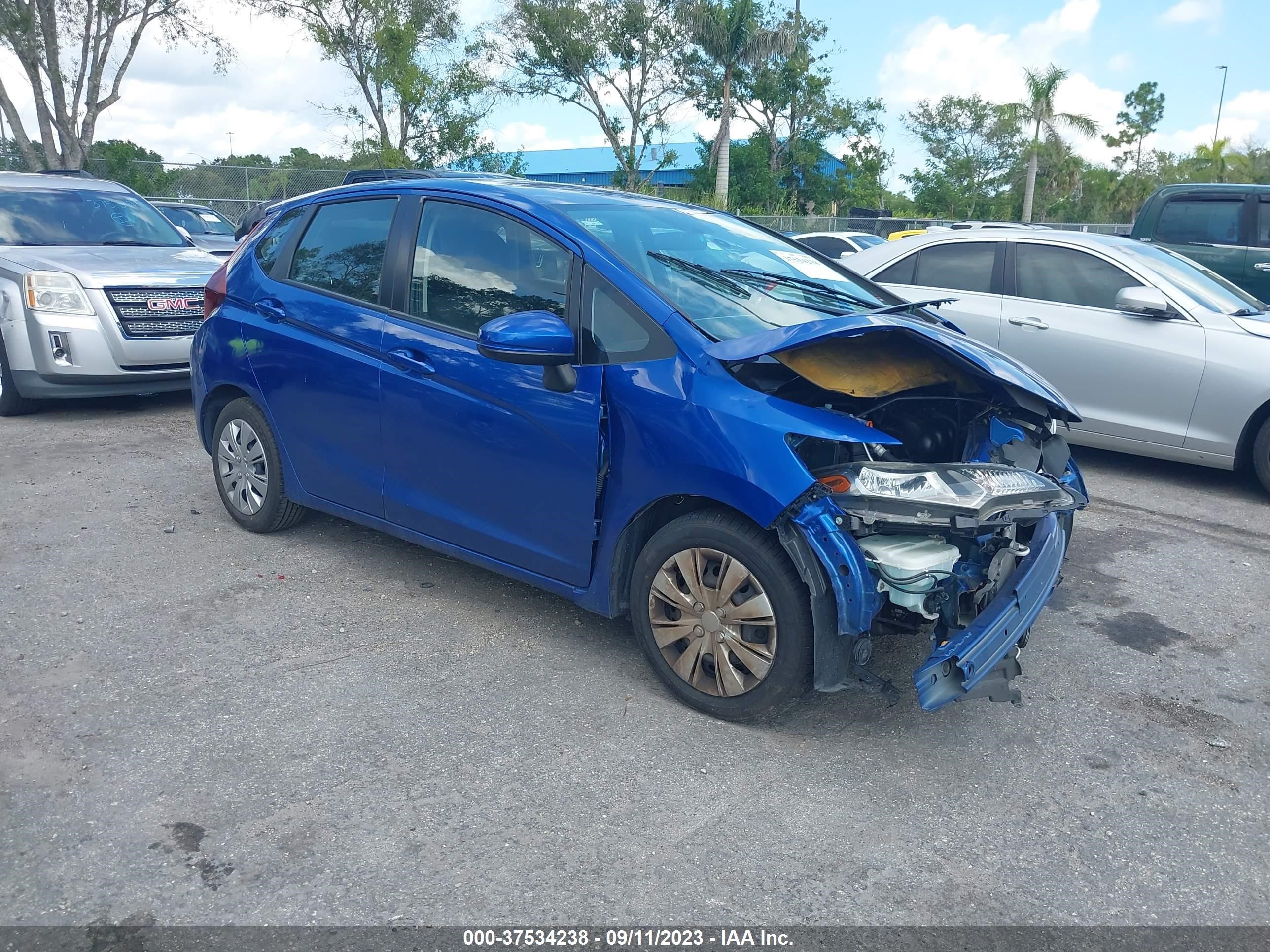 Photo 0 VIN: JHMGK5H51GS012127 - HONDA FIT 