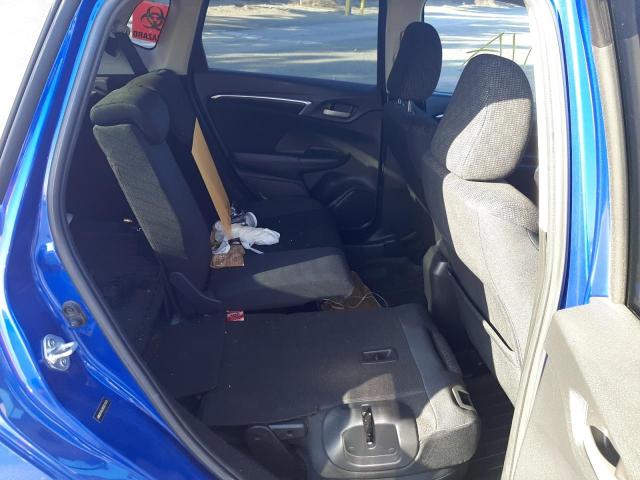 Photo 5 VIN: JHMGK5H53GX027313 - HONDA FIT LX 