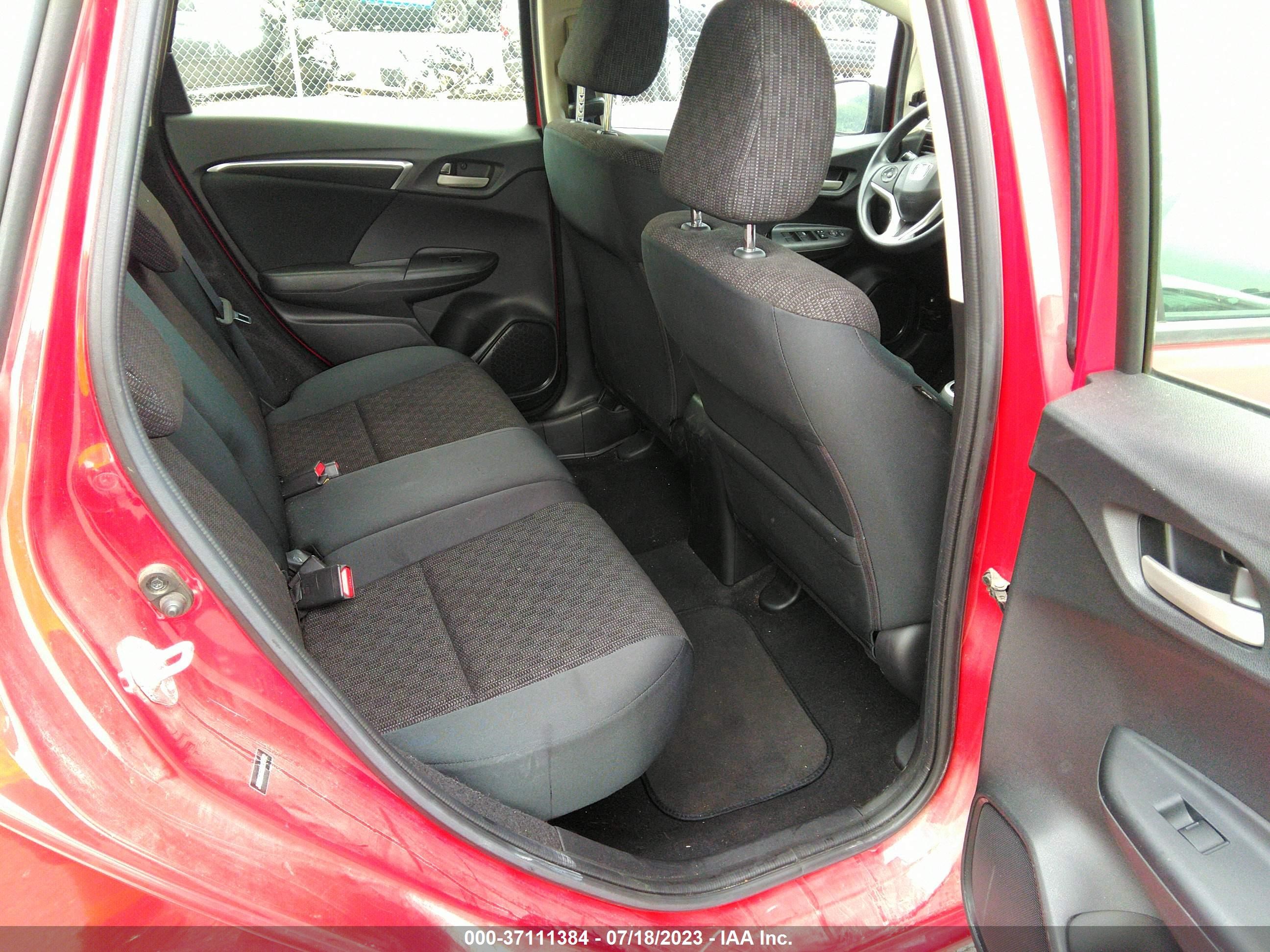 Photo 7 VIN: JHMGK5H55GX037972 - HONDA FIT 