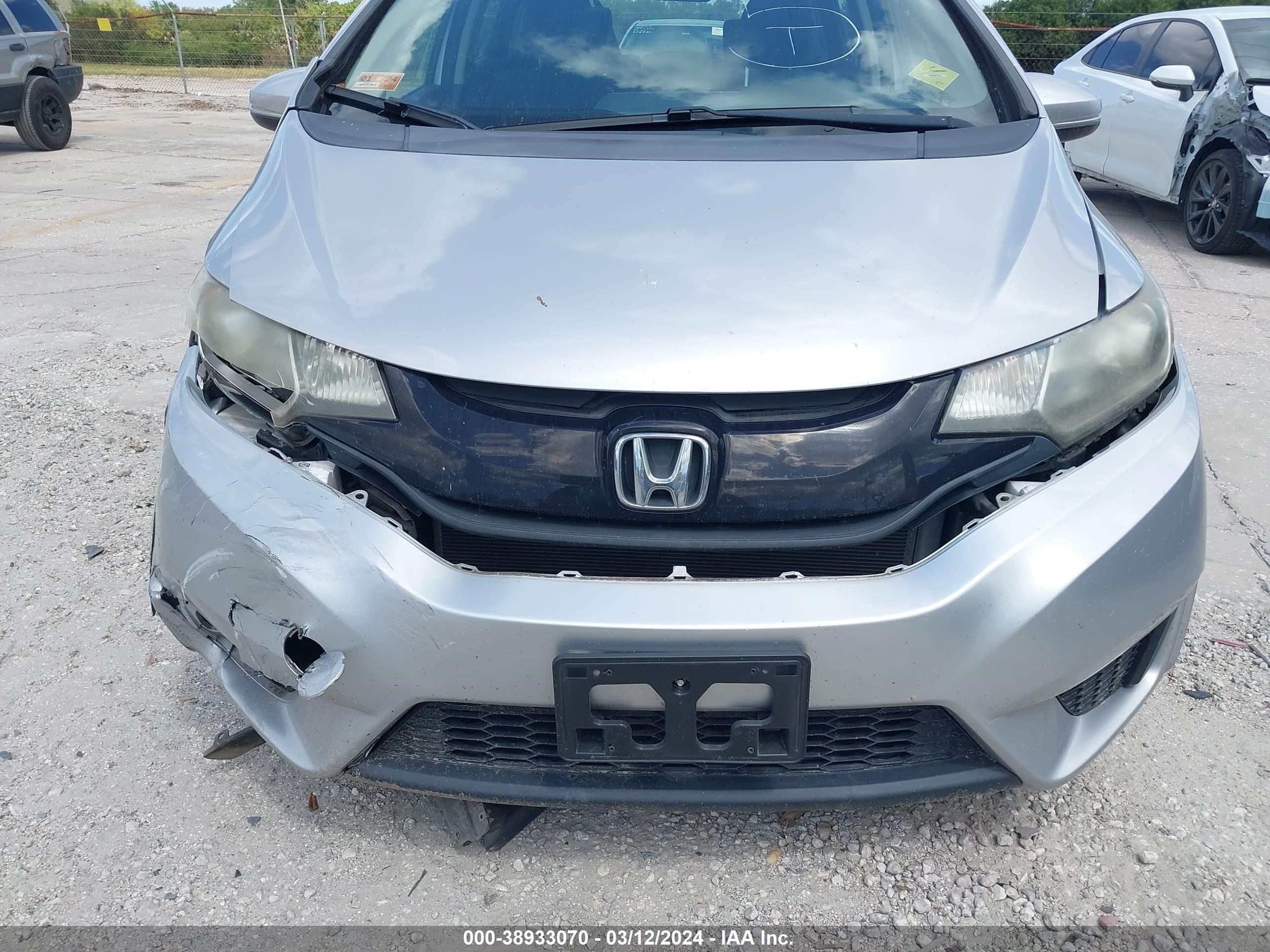 Photo 5 VIN: JHMGK5H56GX025992 - HONDA FIT 