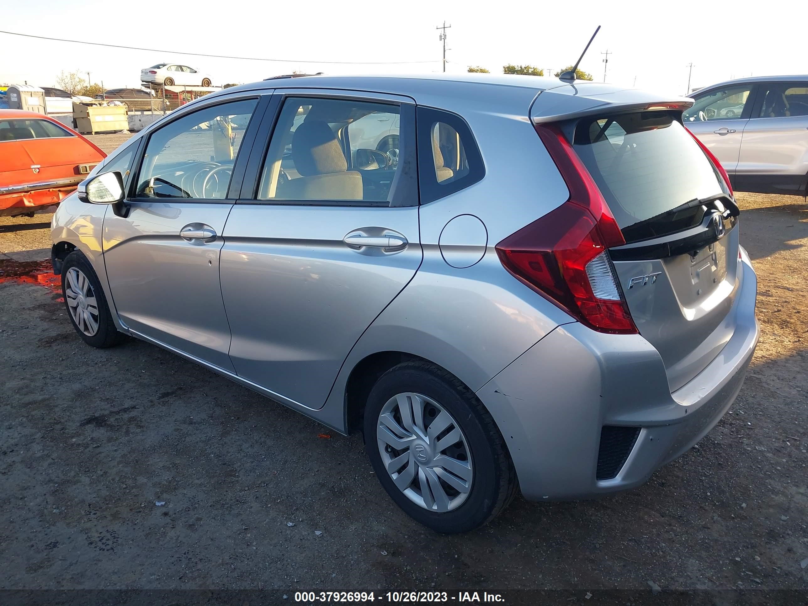 Photo 2 VIN: JHMGK5H56GX039469 - HONDA FIT 