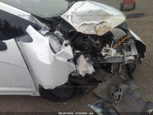 Photo 5 VIN: JHMGK5H56HS010763 - HONDA FIT 