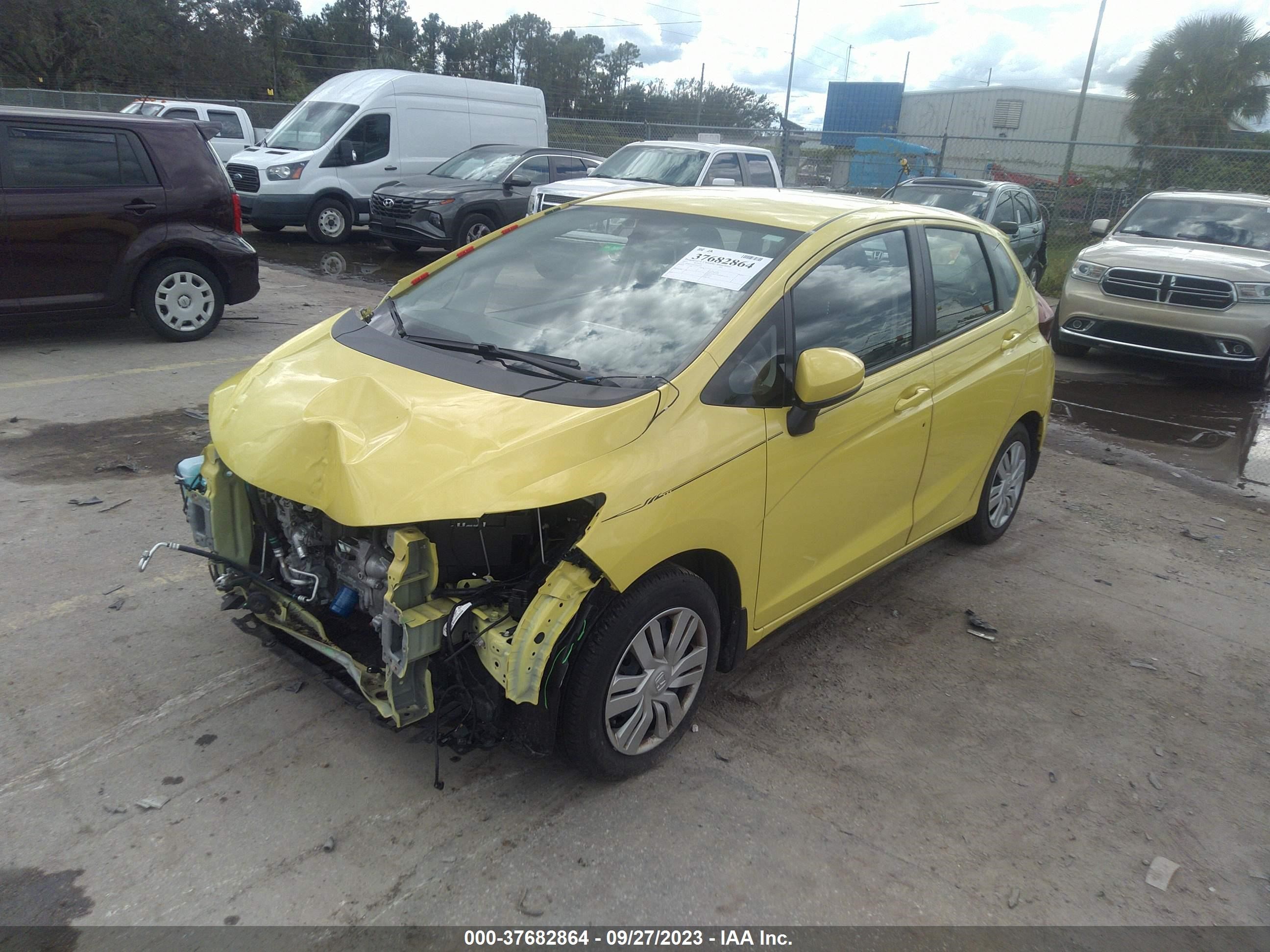 Photo 1 VIN: JHMGK5H56HS012920 - HONDA FIT 