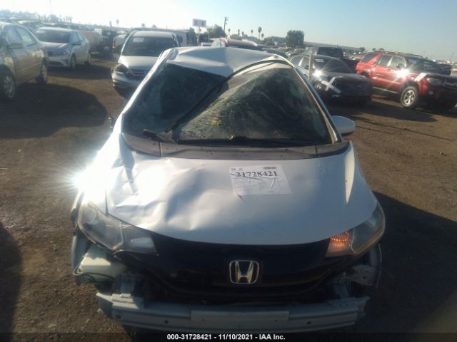 Photo 5 VIN: JHMGK5H57GX011440 - HONDA FIT 