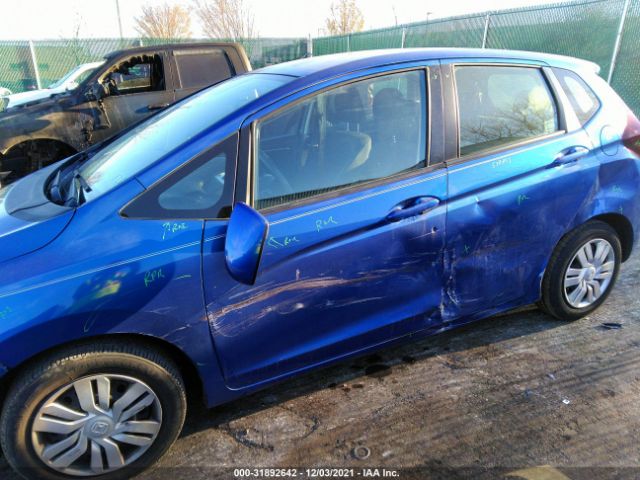 Photo 5 VIN: JHMGK5H57GX027671 - HONDA FIT 