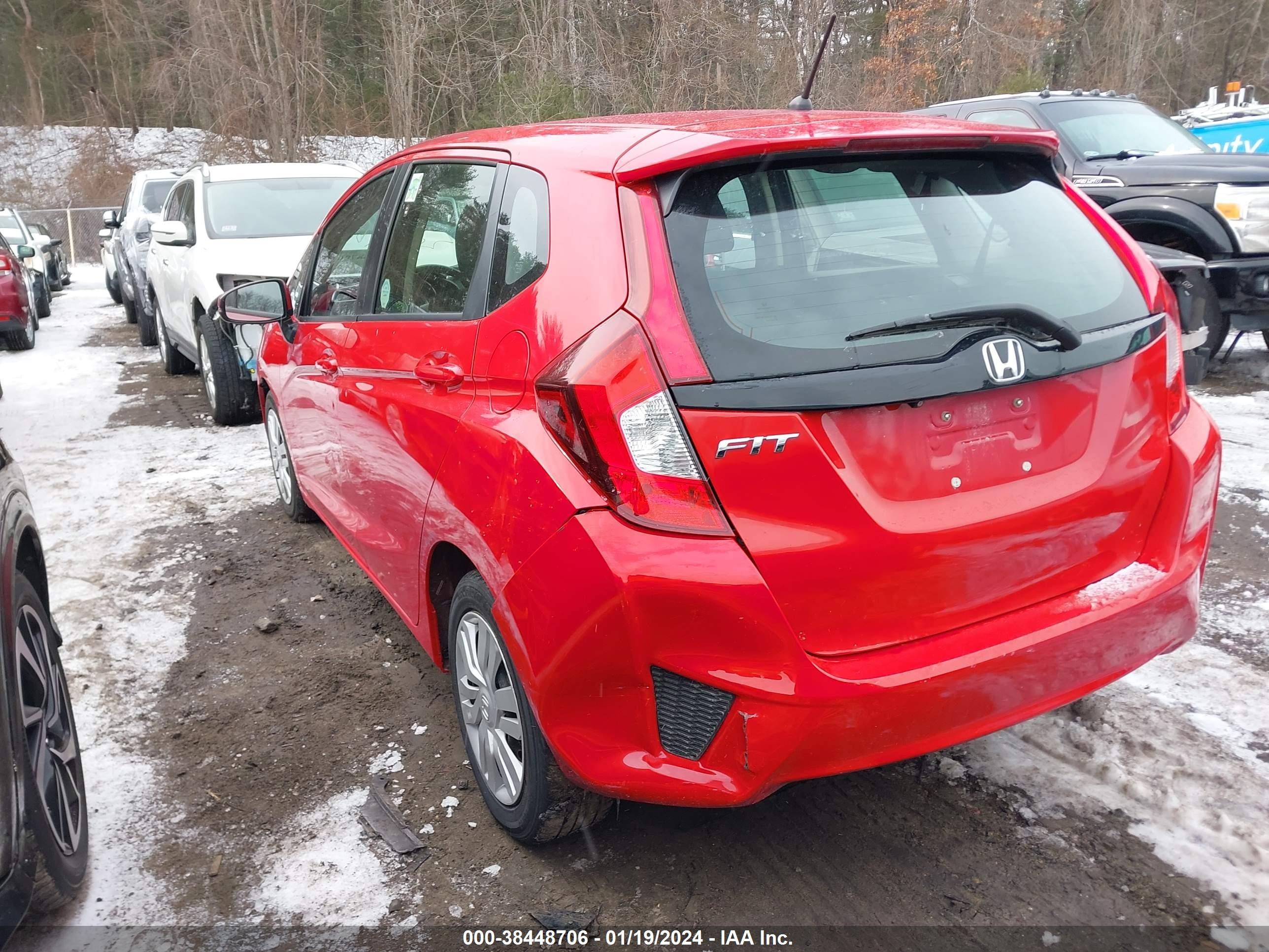 Photo 2 VIN: JHMGK5H57HS012876 - HONDA FIT 