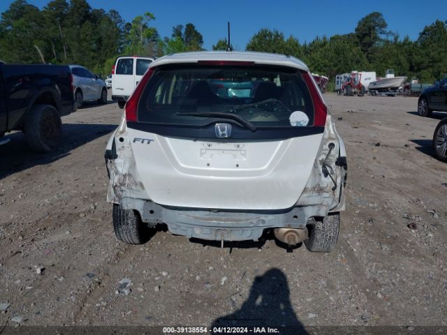 Photo 5 VIN: JHMGK5H5XGX003056 - HONDA FIT 