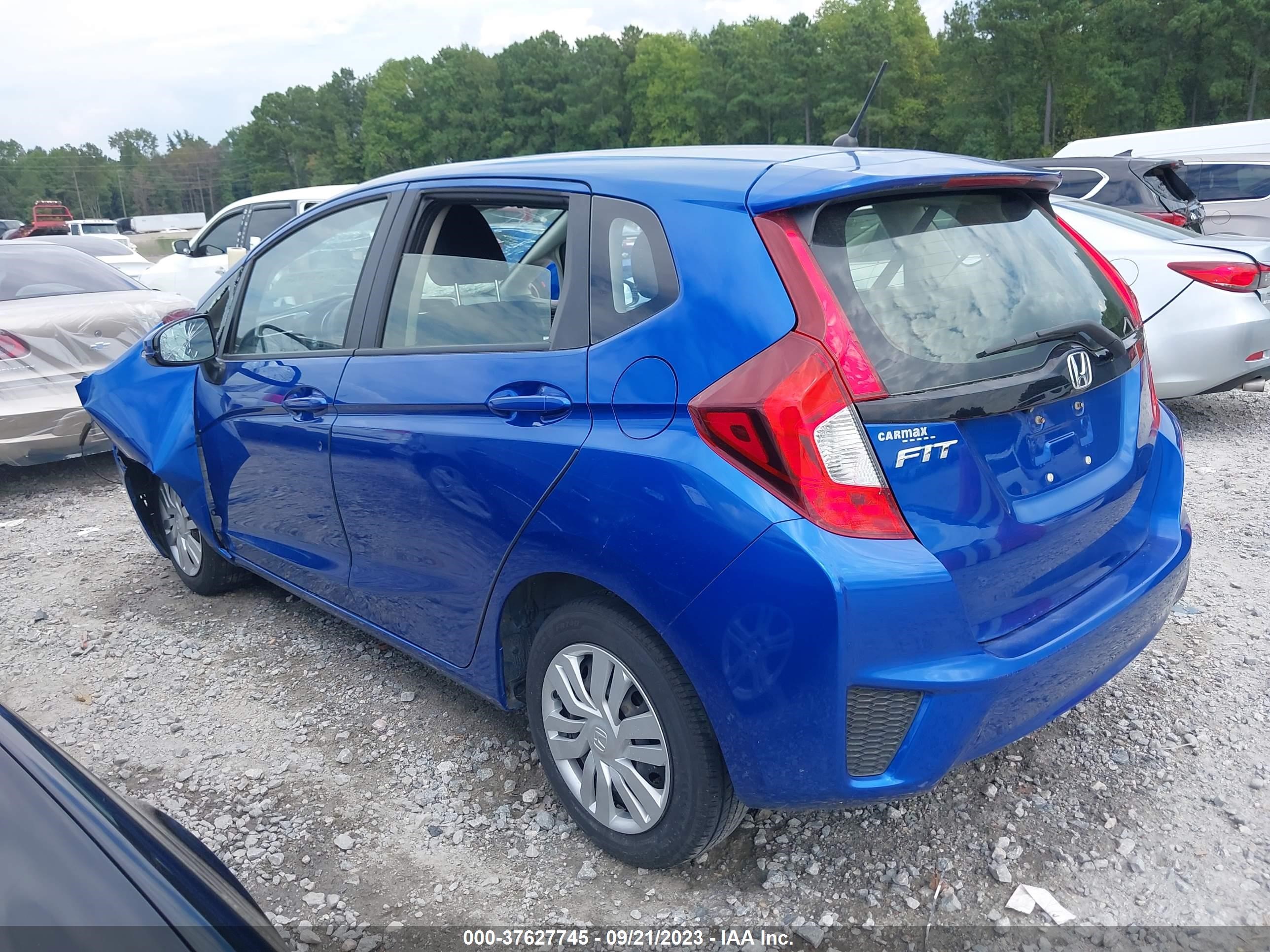 Photo 2 VIN: JHMGK5H5XHS010510 - HONDA FIT 