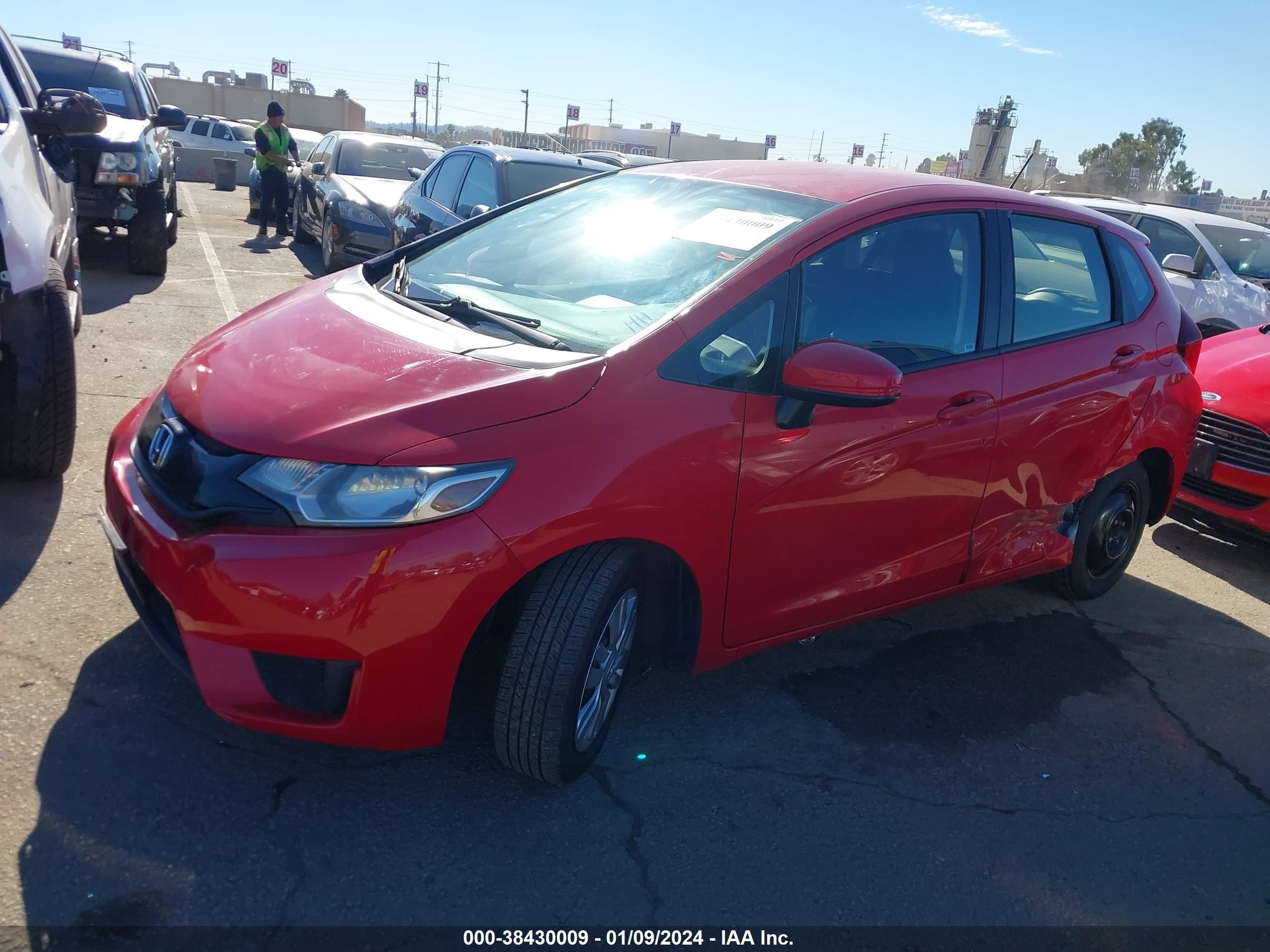 Photo 1 VIN: JHMGK5H5XHS020129 - HONDA FIT 