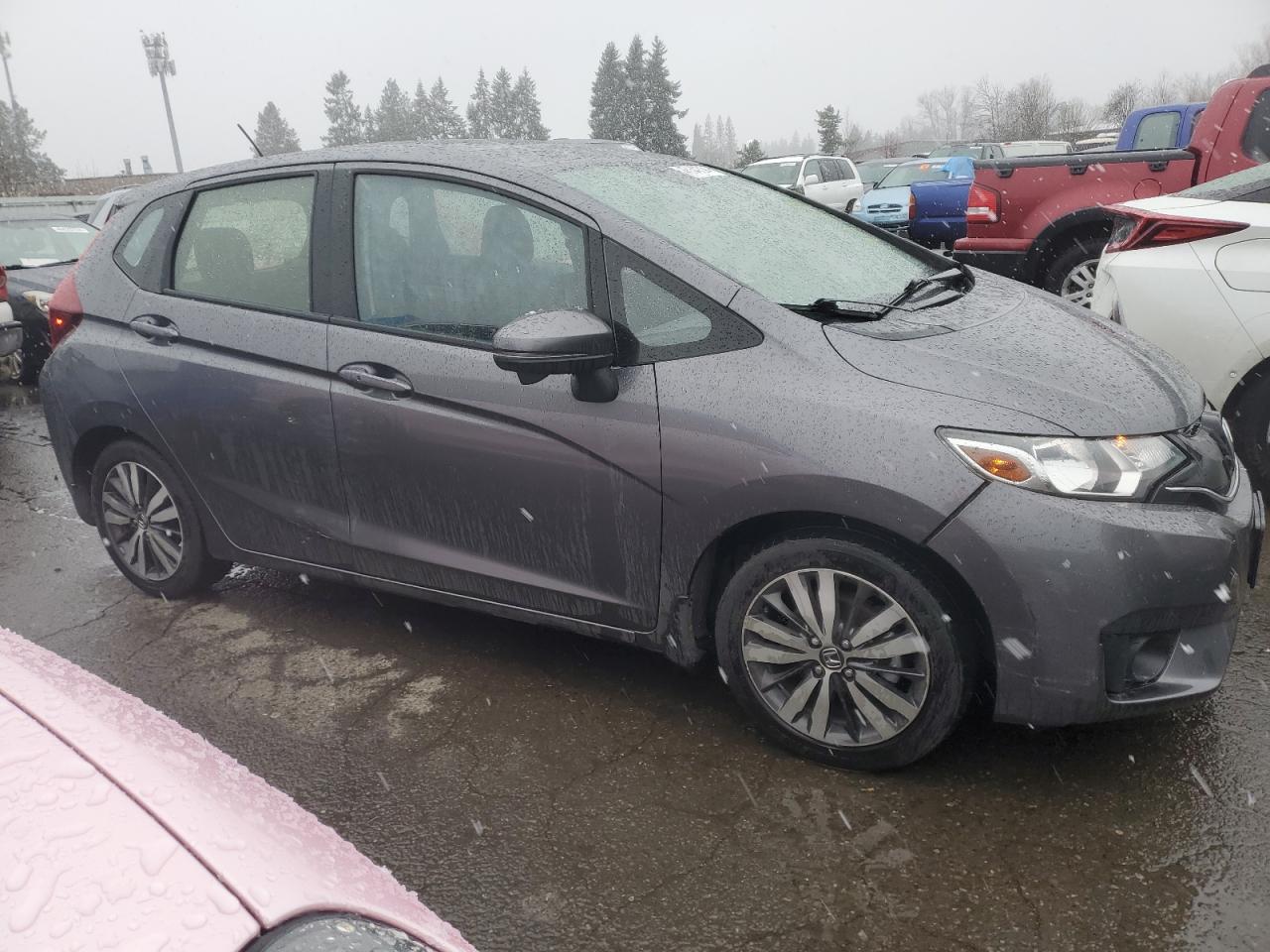 Photo 3 VIN: JHMGK5H70GX040781 - HONDA FIT 