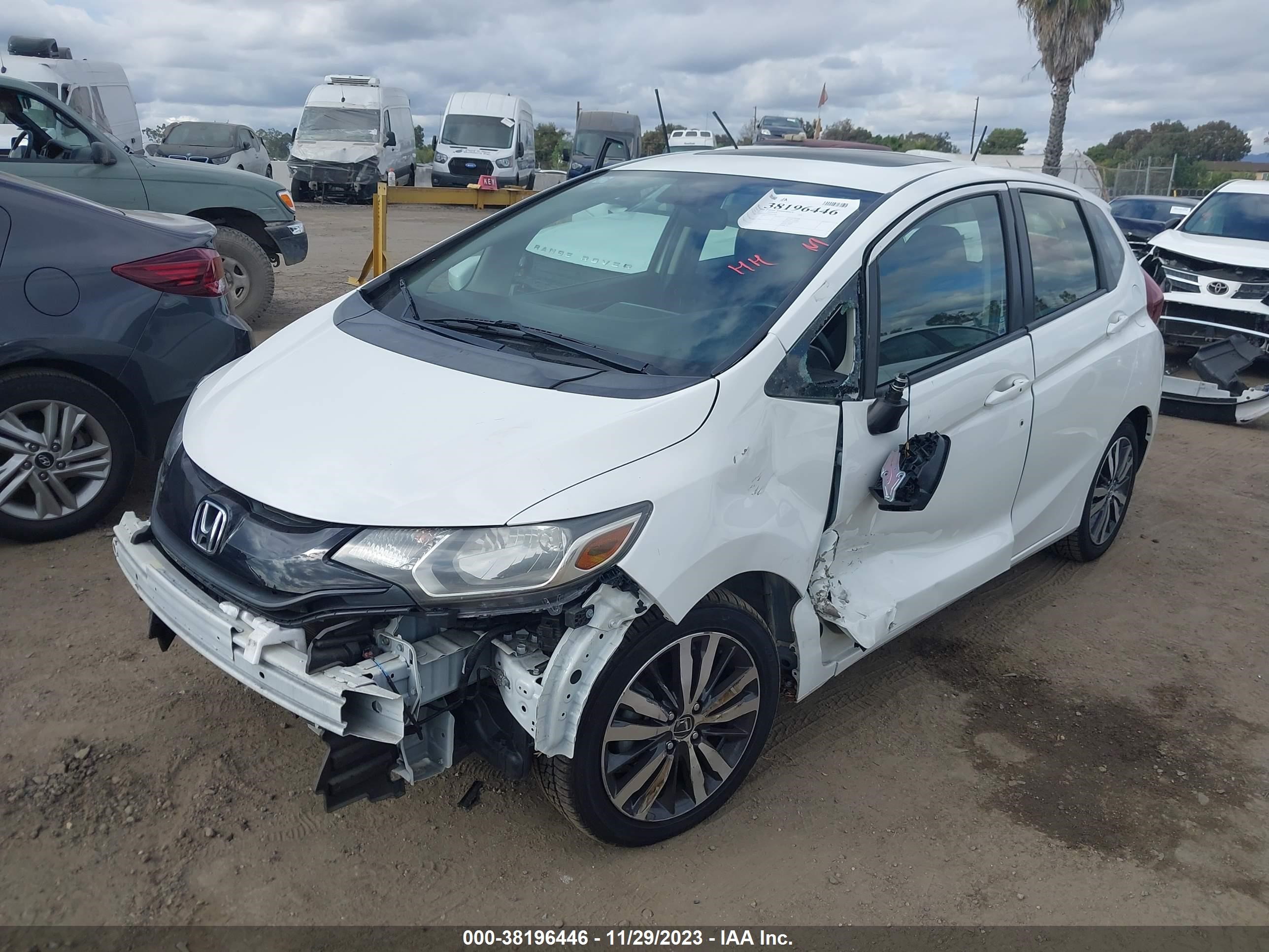 Photo 1 VIN: JHMGK5H70HS003860 - HONDA FIT 