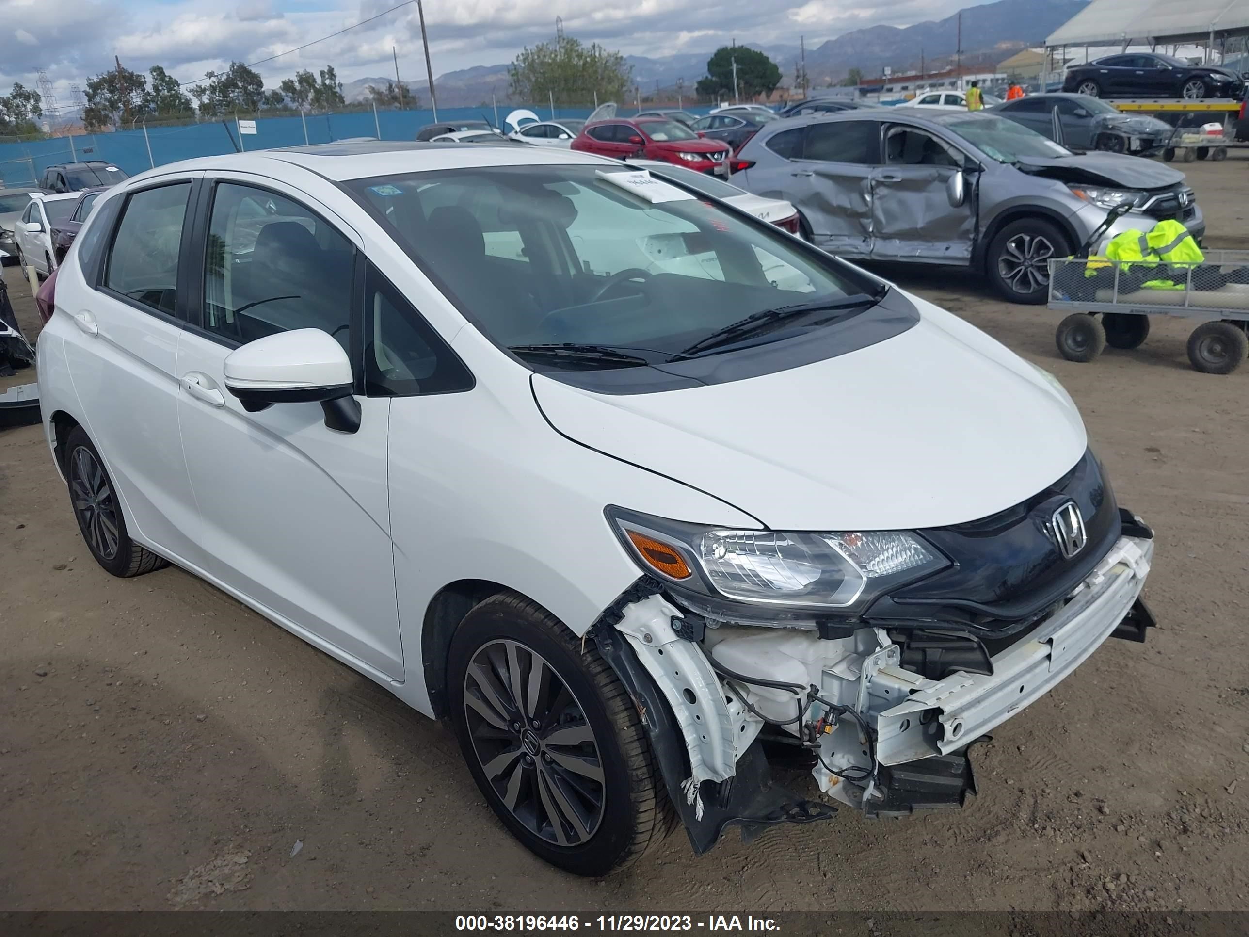 Photo 13 VIN: JHMGK5H70HS003860 - HONDA FIT 