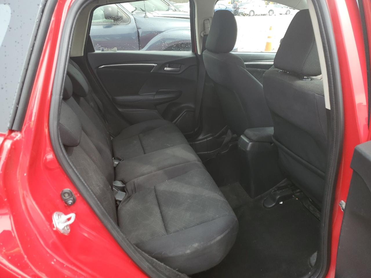 Photo 10 VIN: JHMGK5H75GX036001 - HONDA FIT 