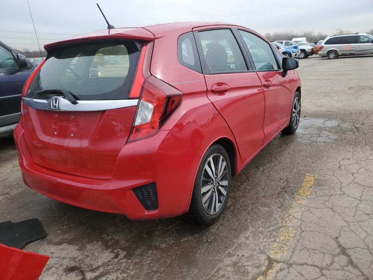 Photo 2 VIN: JHMGK5H75GX036001 - HONDA FIT 