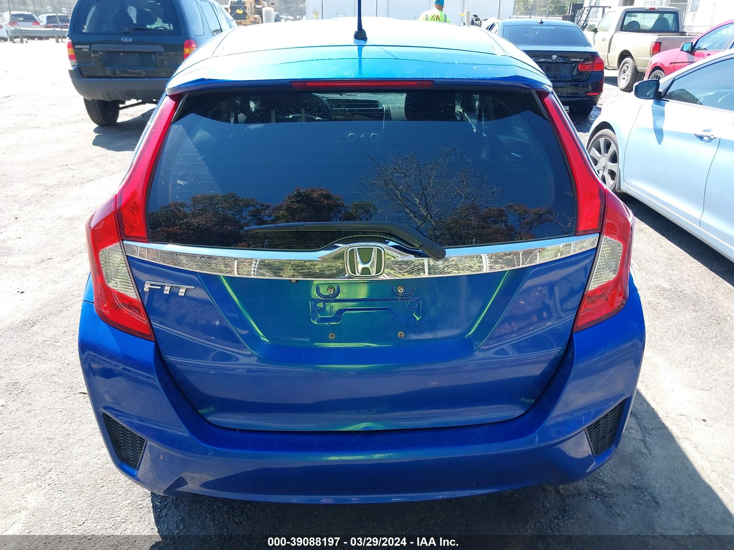 Photo 15 VIN: JHMGK5H76GX030658 - HONDA FIT 