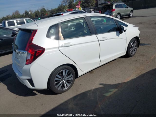 Photo 3 VIN: JHMGK5H77GX046139 - HONDA FIT 