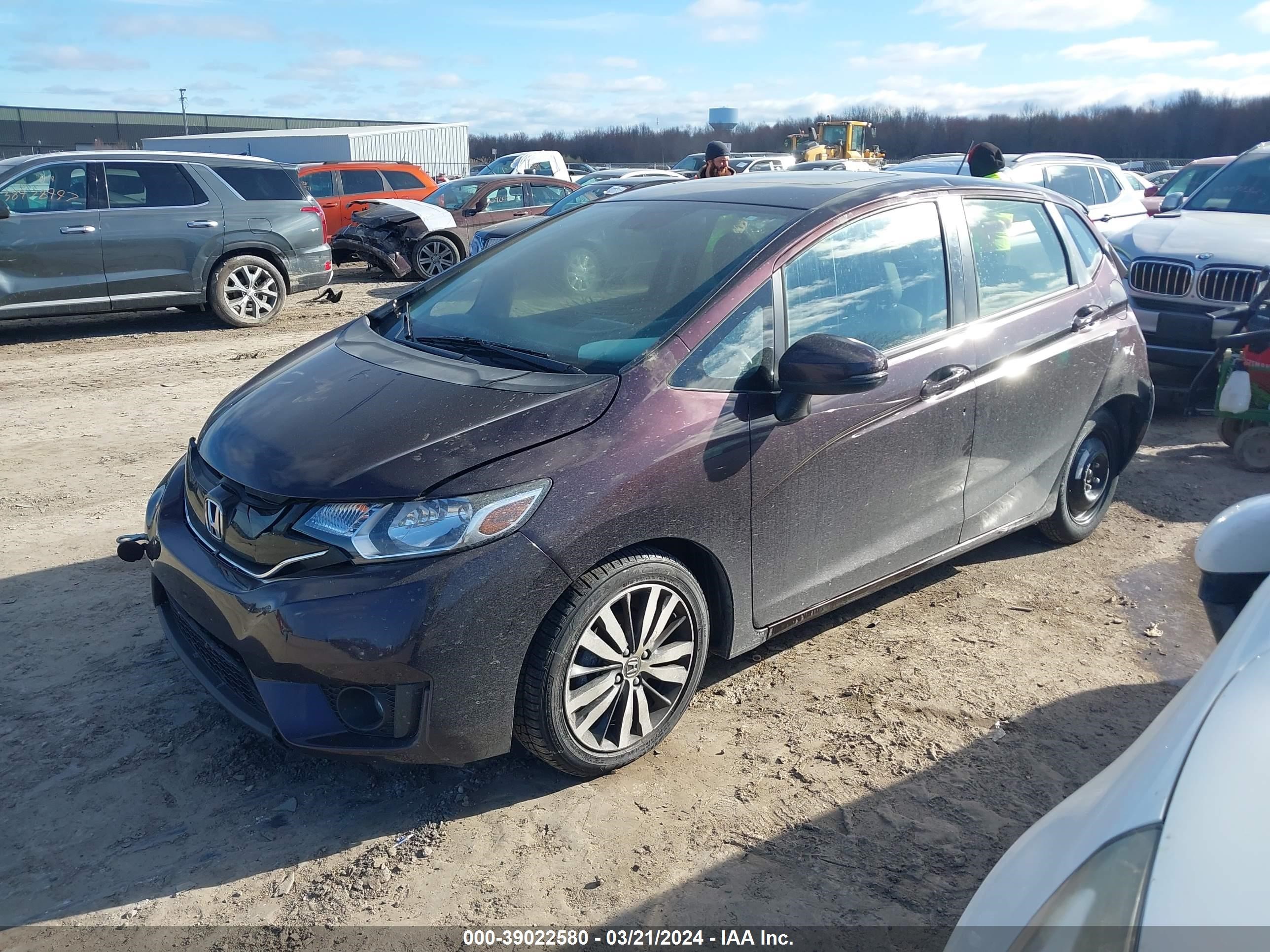 Photo 1 VIN: JHMGK5H83GS015783 - HONDA FIT 