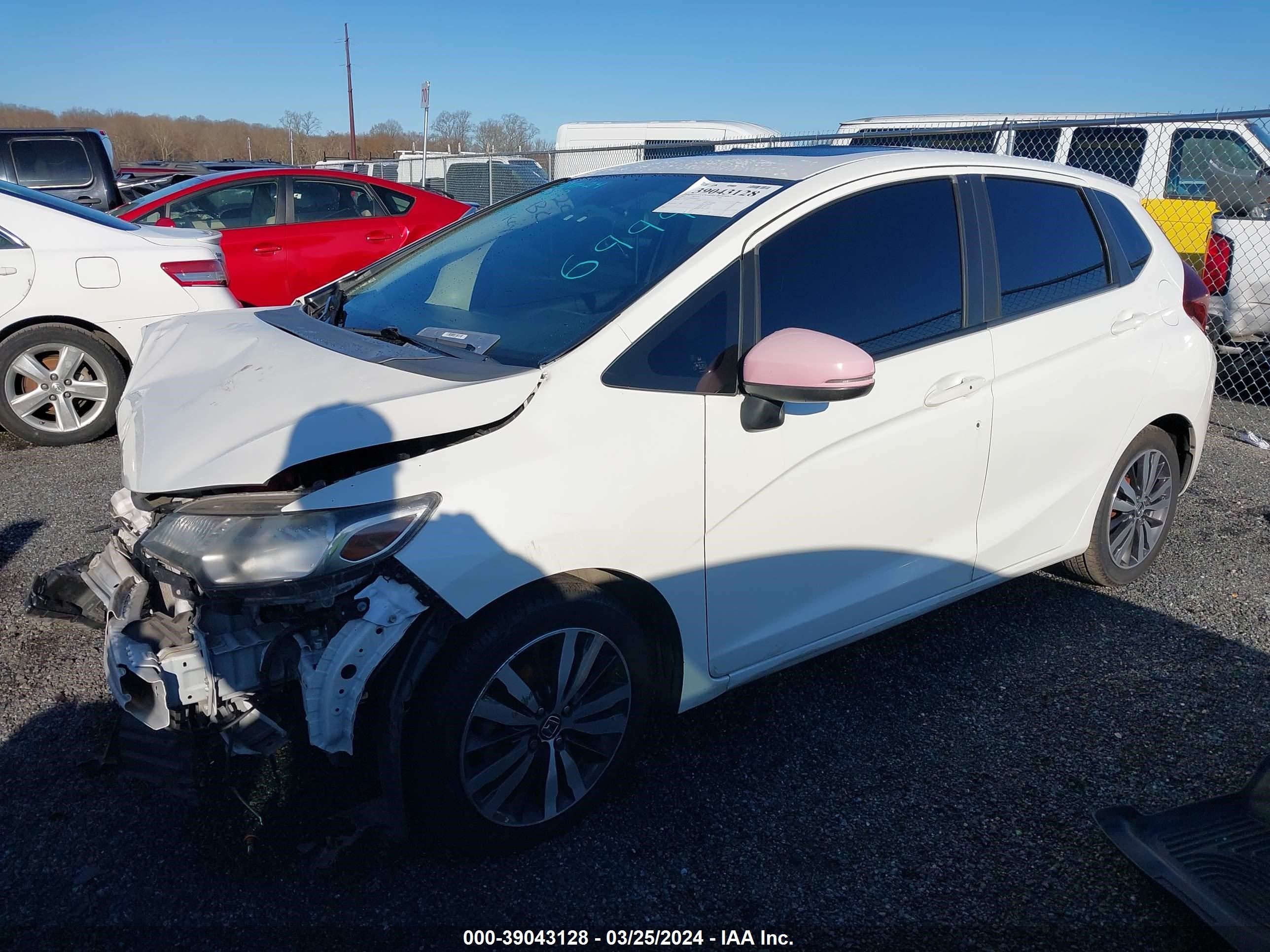 Photo 1 VIN: JHMGK5H90HS006999 - HONDA FIT 