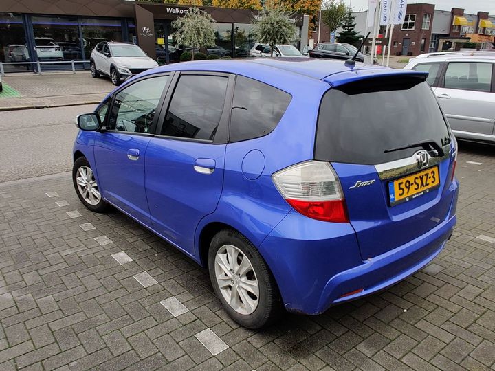 Photo 2 VIN: JHMGP1850CS211107 - HONDA JAZZ 