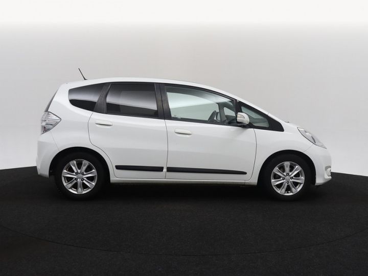 Photo 17 VIN: JHMGP1850CS213979 - HONDA JAZZ 