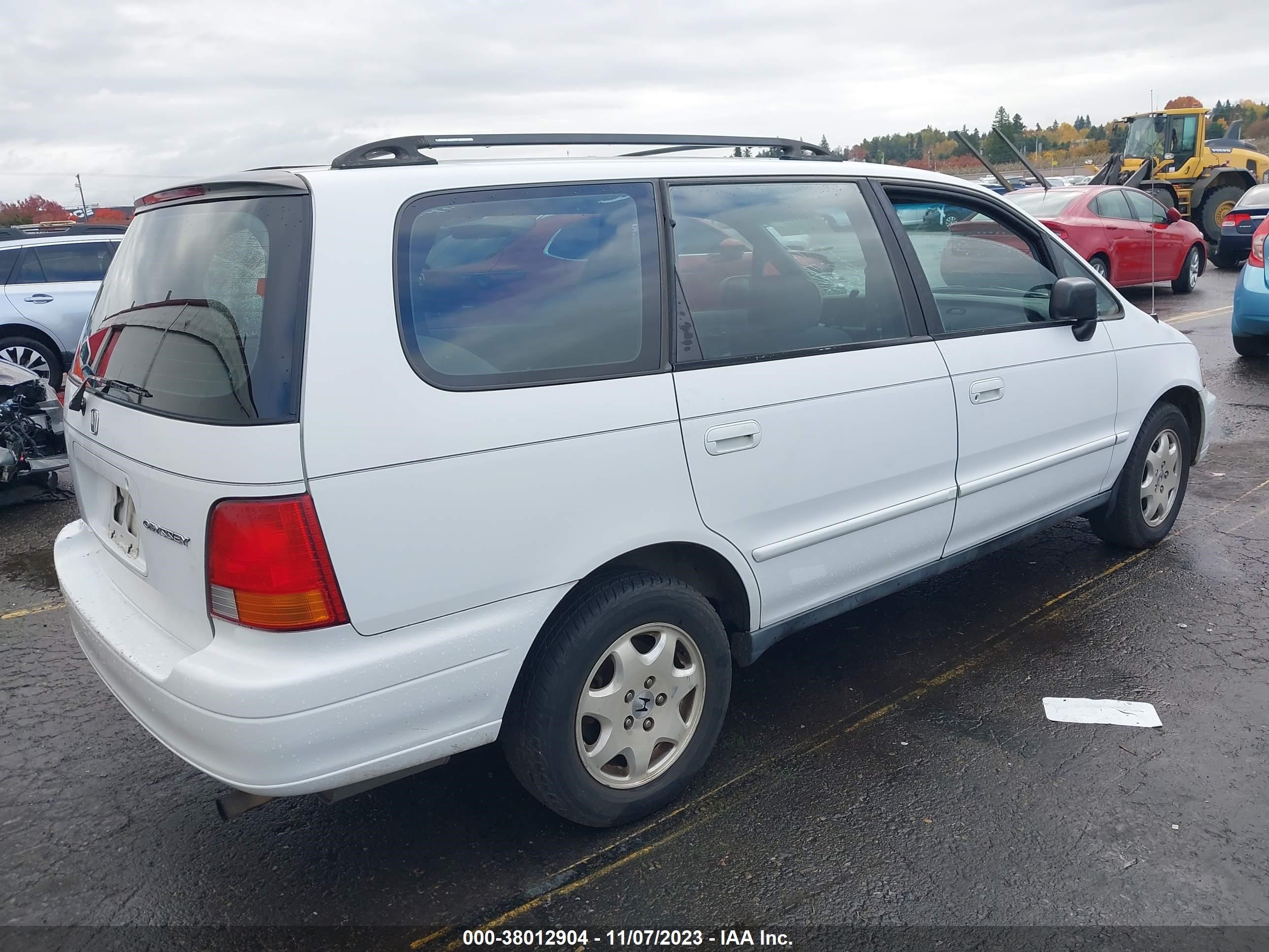 Photo 3 VIN: JHMRA1877SC026185 - HONDA ODYSSEY 