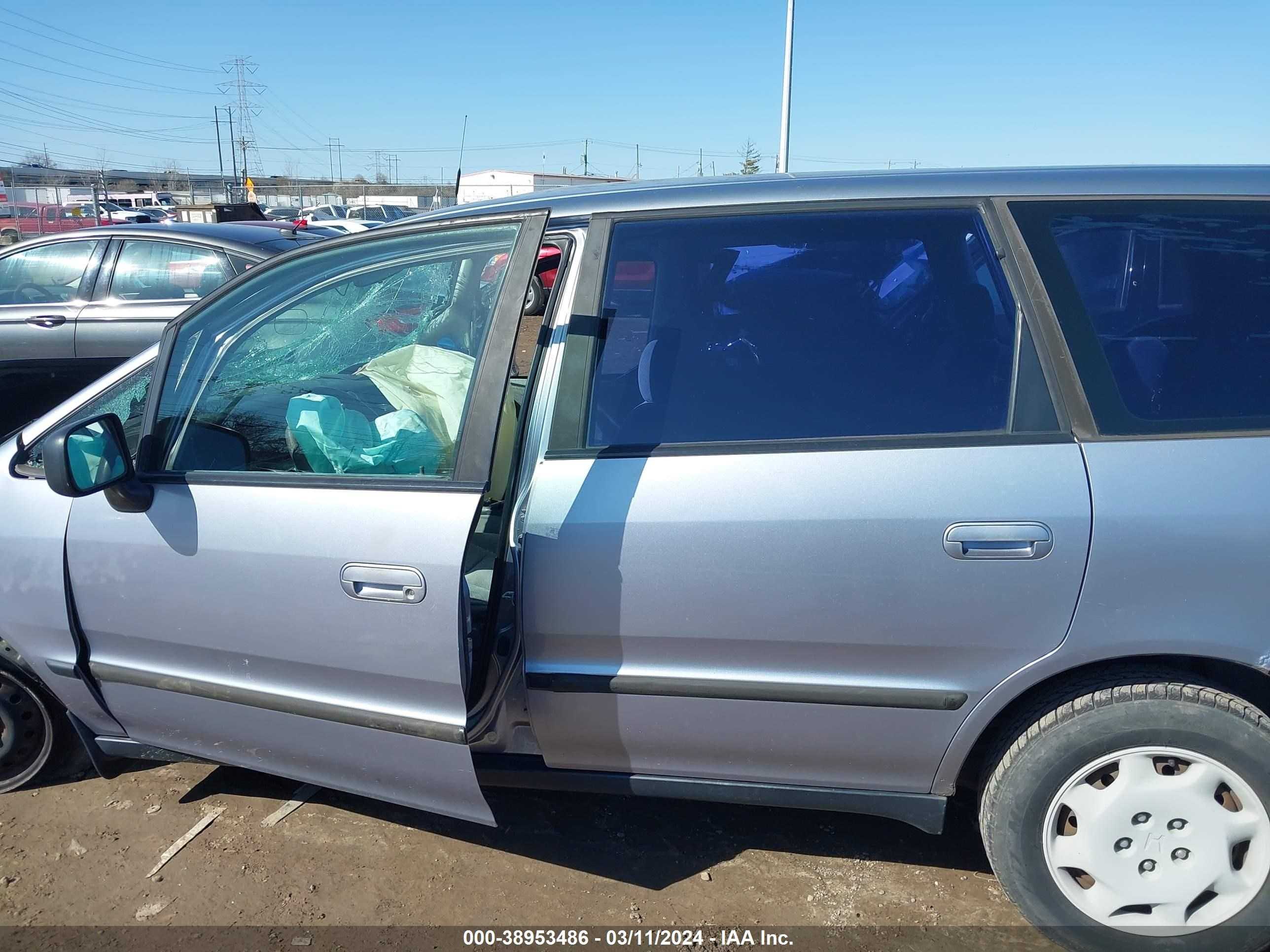 Photo 13 VIN: JHMRA3844WC013661 - HONDA ODYSSEY 