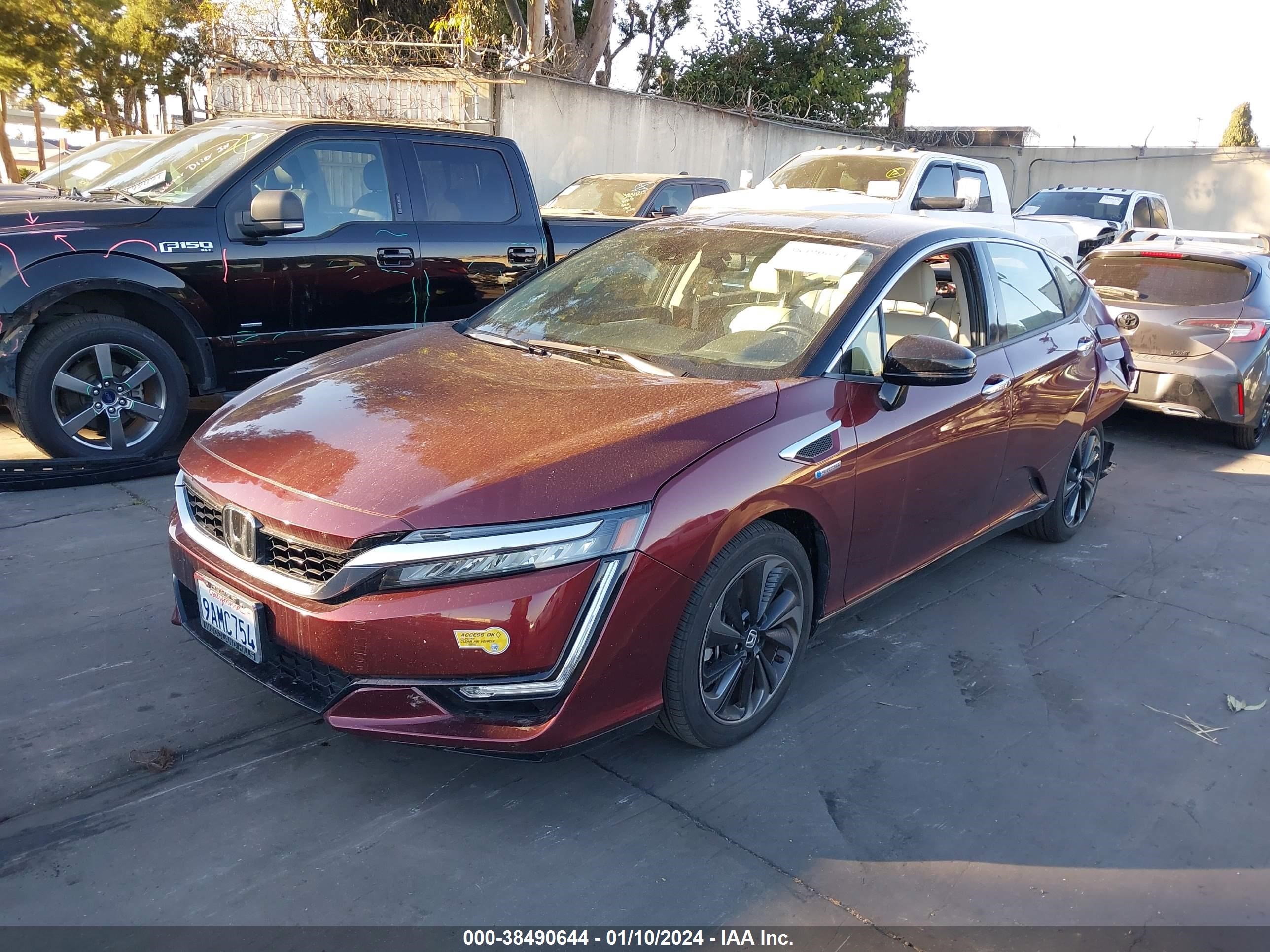 Photo 1 VIN: JHMZC4F81MC000191 - HONDA CLARITY 