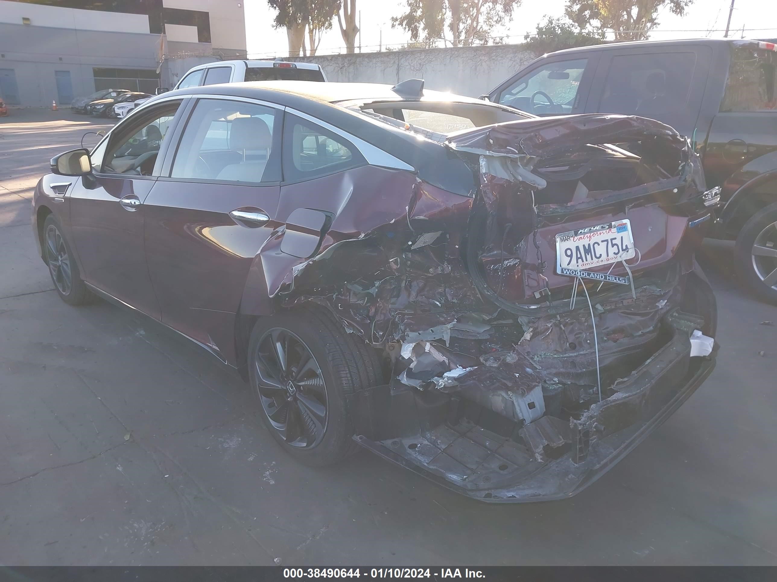 Photo 2 VIN: JHMZC4F81MC000191 - HONDA CLARITY 