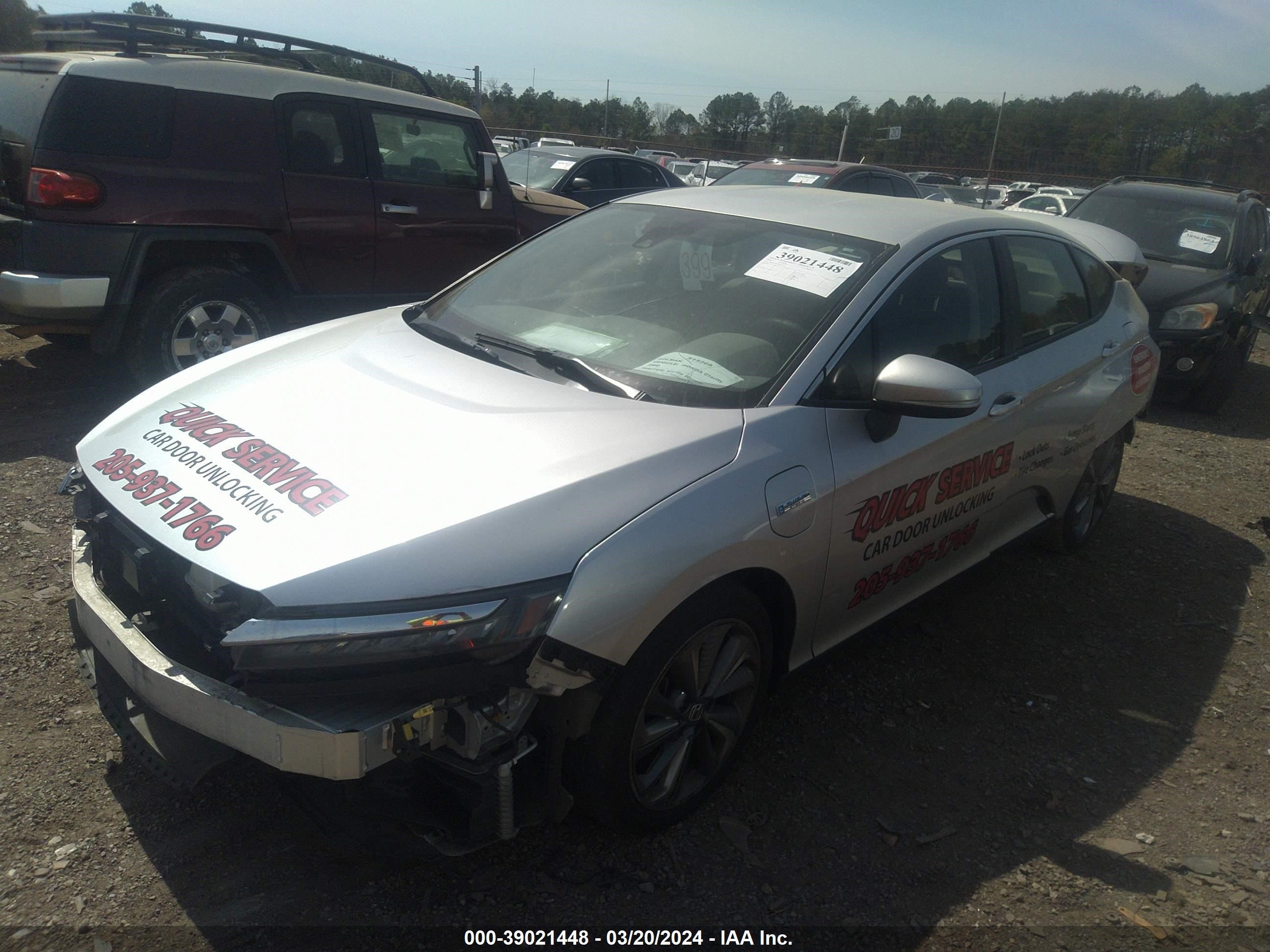 Photo 1 VIN: JHMZC5F10JC021151 - HONDA CLARITY 