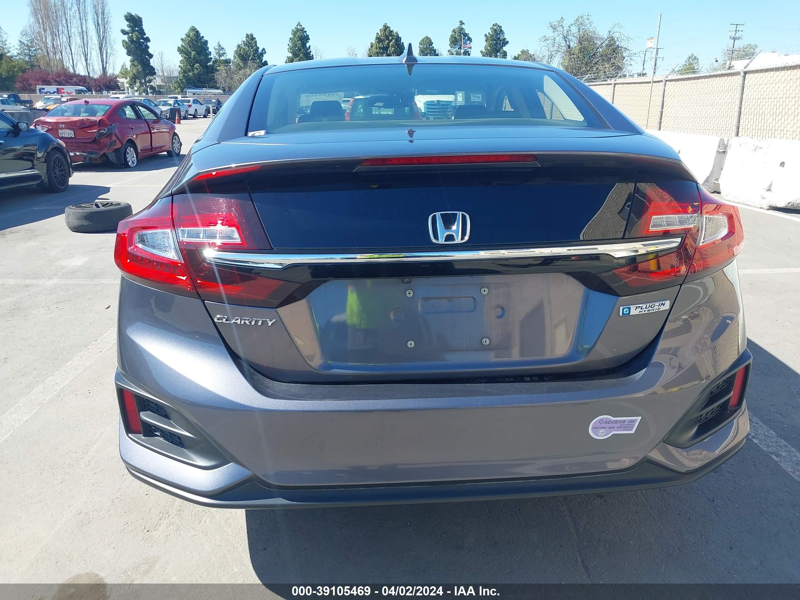 Photo 15 VIN: JHMZC5F10KC002732 - HONDA CLARITY 