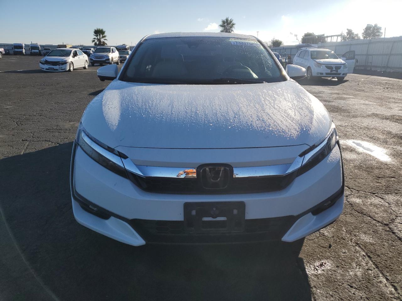 Photo 5 VIN: JHMZC5F11JC013866 - HONDA CLARITY 