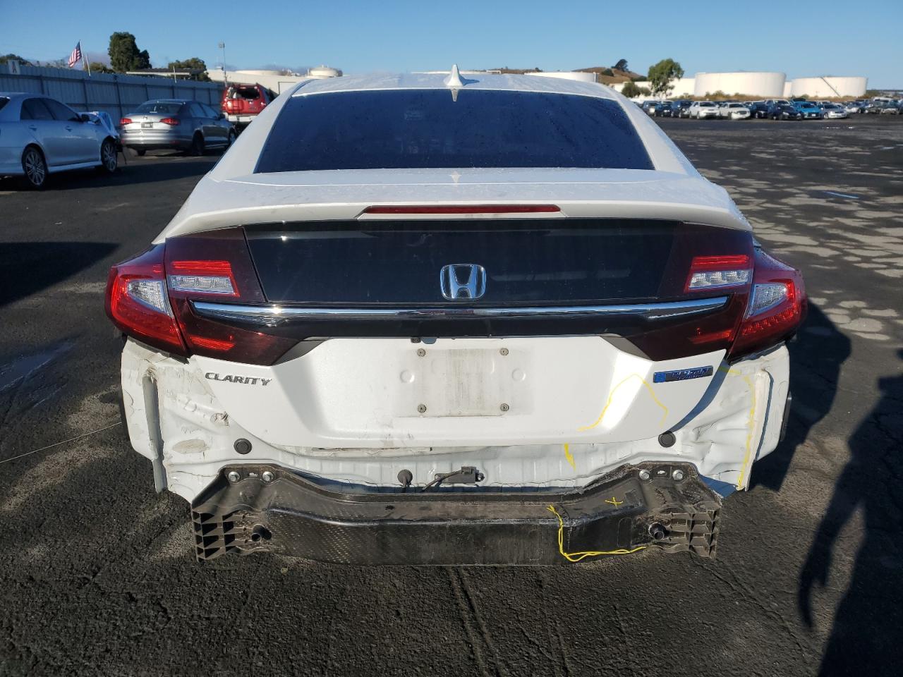 Photo 6 VIN: JHMZC5F11JC013866 - HONDA CLARITY 