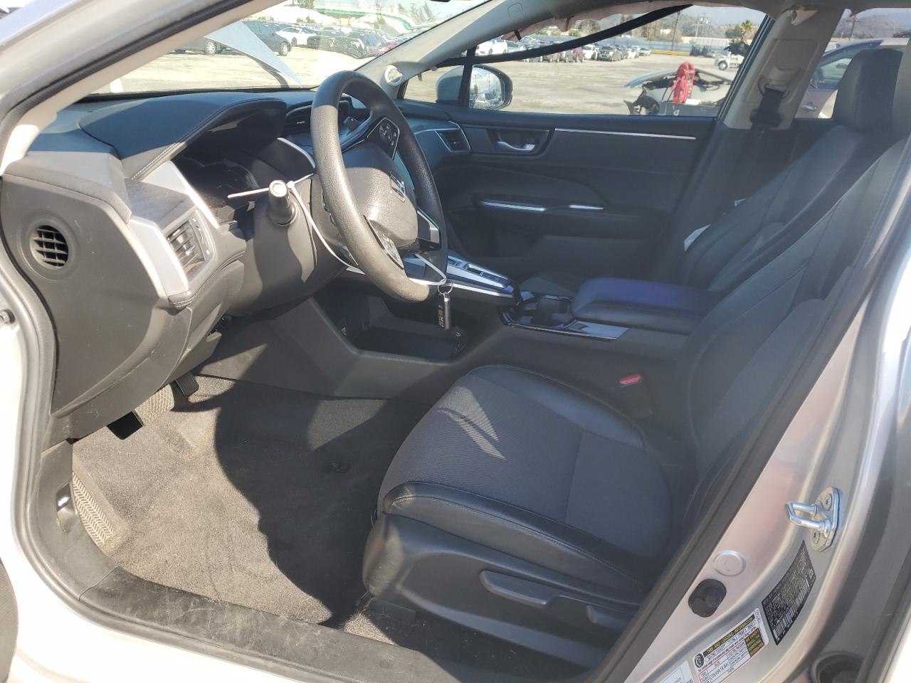 Photo 6 VIN: JHMZC5F12JC017764 - HONDA CLARITY 