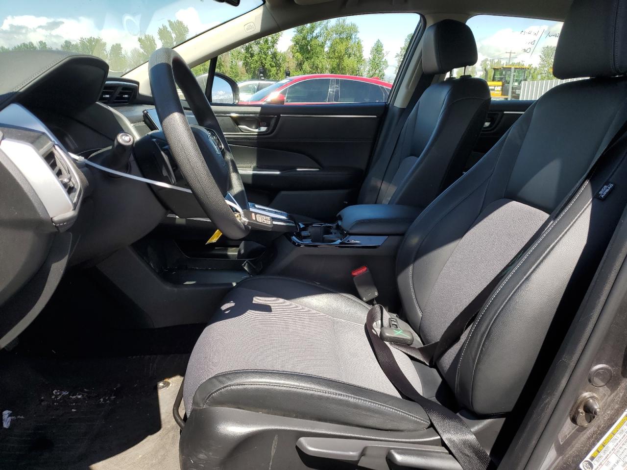 Photo 6 VIN: JHMZC5F12KC000030 - HONDA CLARITY 