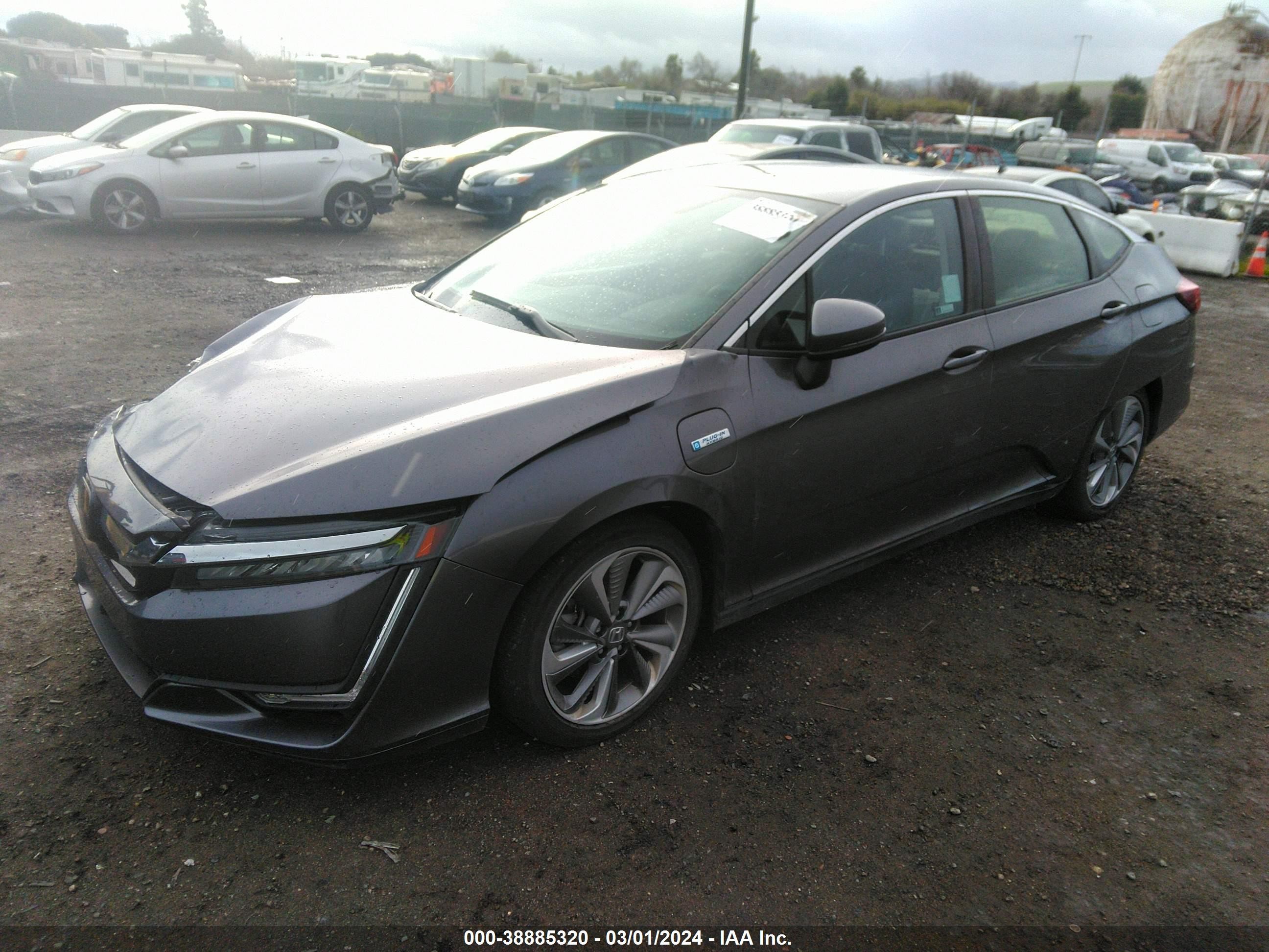 Photo 1 VIN: JHMZC5F13JC007521 - HONDA CLARITY 