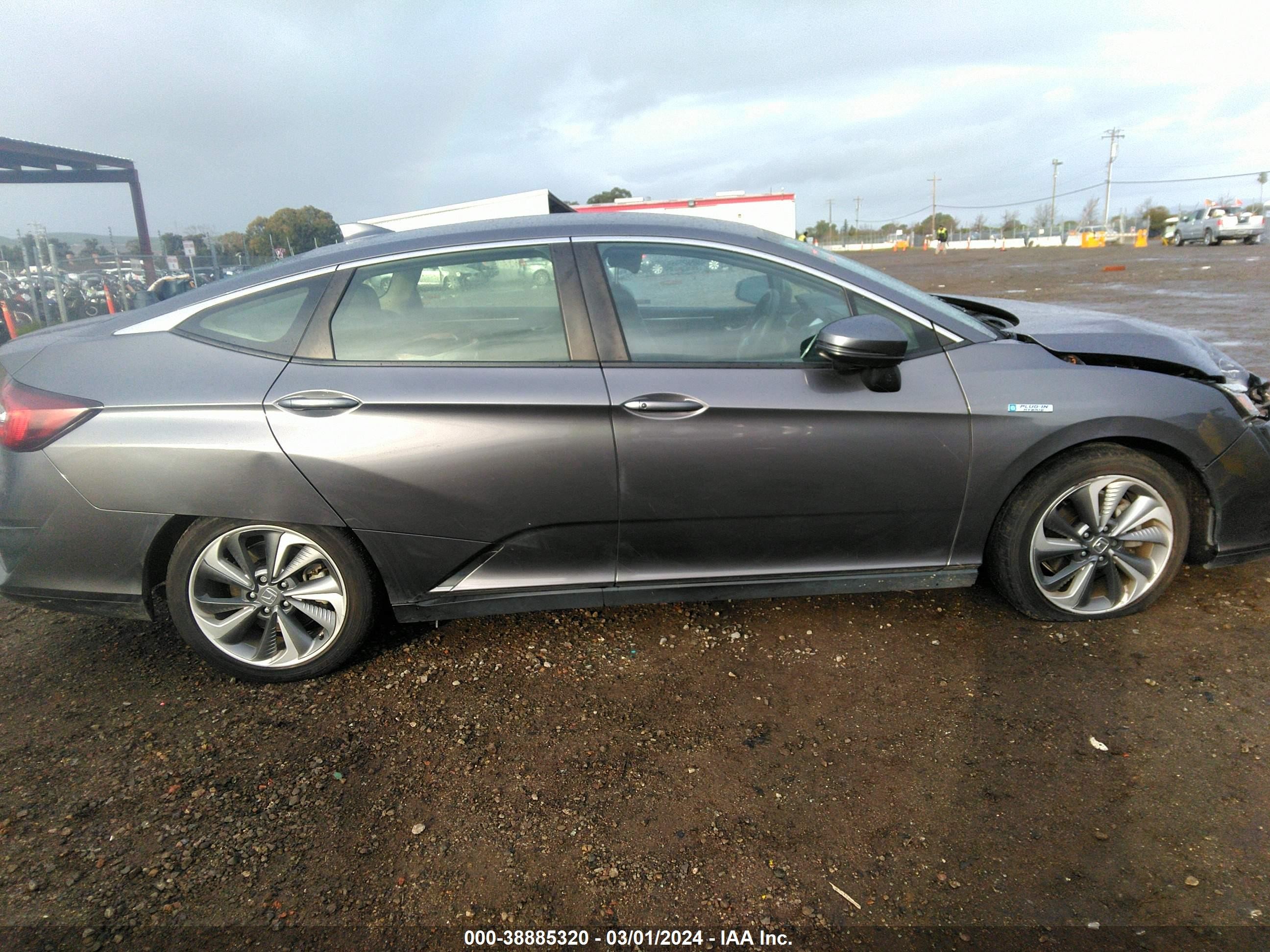 Photo 12 VIN: JHMZC5F13JC007521 - HONDA CLARITY 