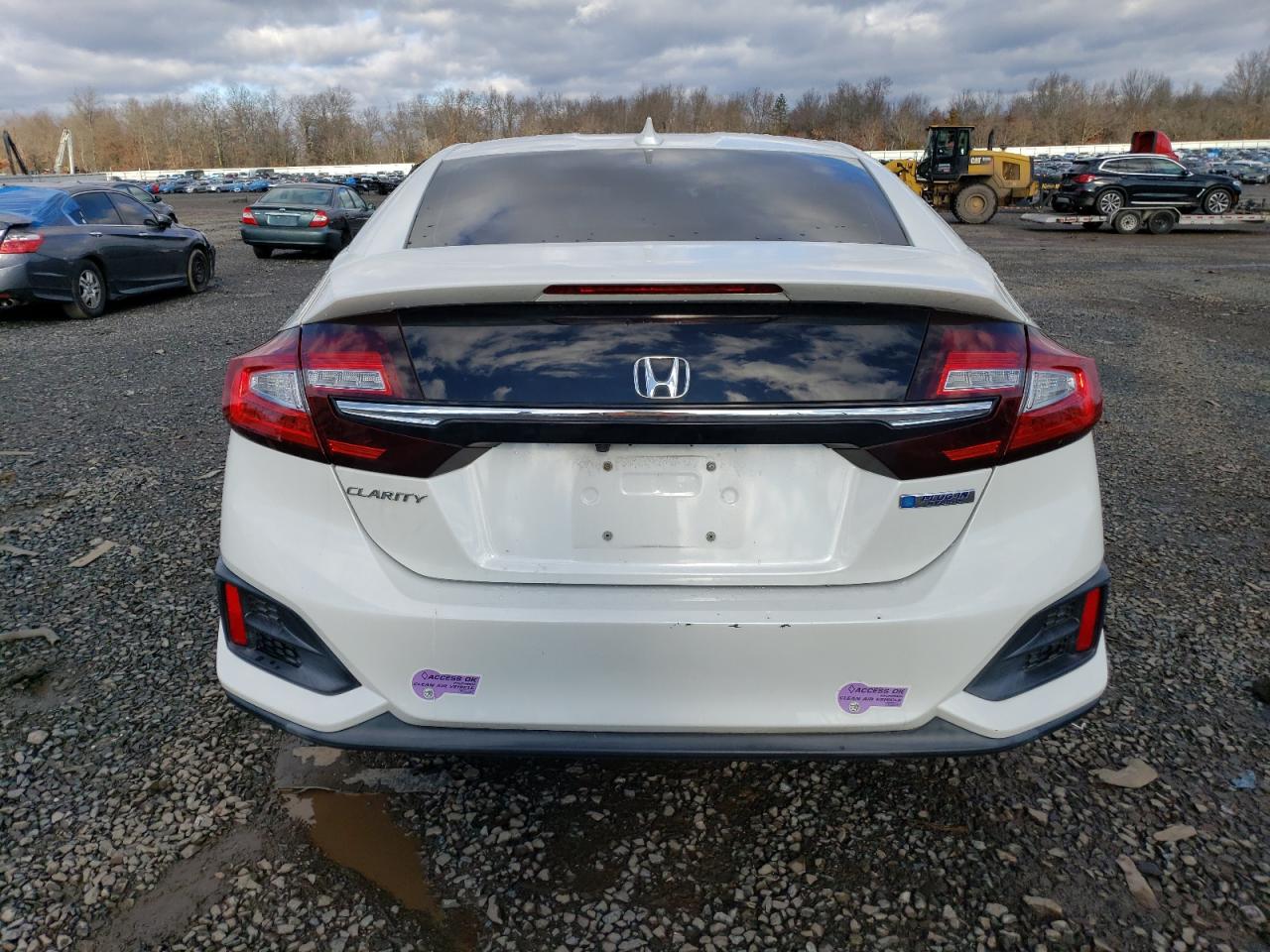 Photo 5 VIN: JHMZC5F14JC019810 - HONDA CLARITY 