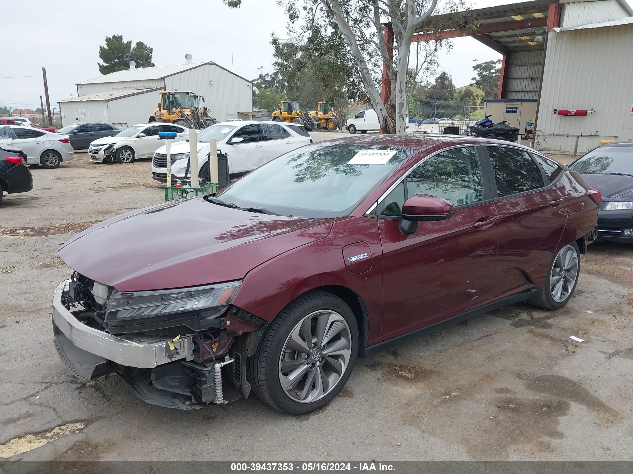 Photo 1 VIN: JHMZC5F14KC004659 - HONDA CLARITY 