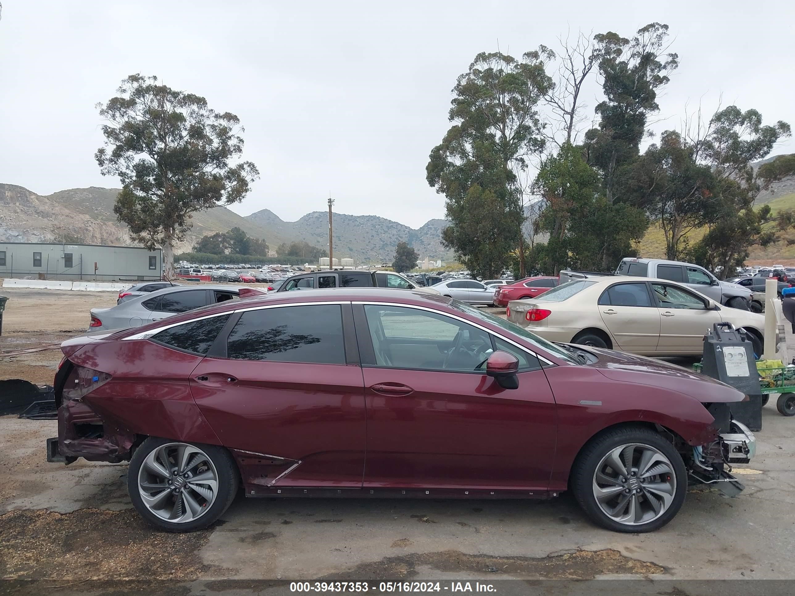 Photo 13 VIN: JHMZC5F14KC004659 - HONDA CLARITY 