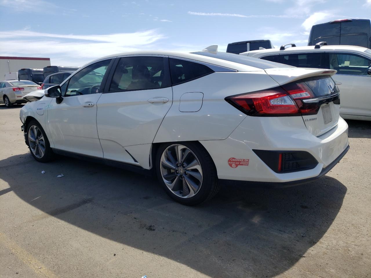 Photo 1 VIN: JHMZC5F15JC008184 - HONDA CLARITY 