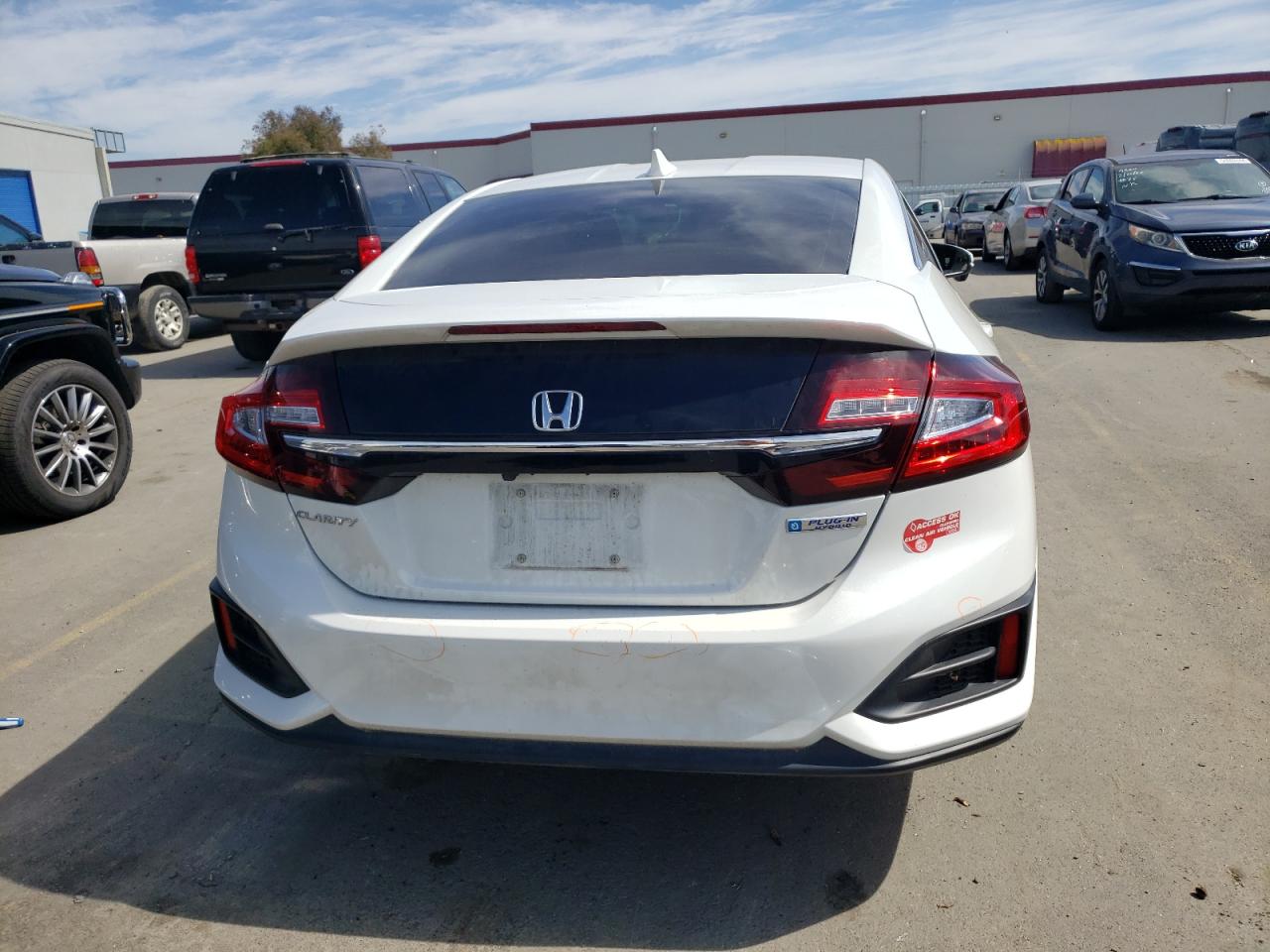 Photo 5 VIN: JHMZC5F15JC008184 - HONDA CLARITY 