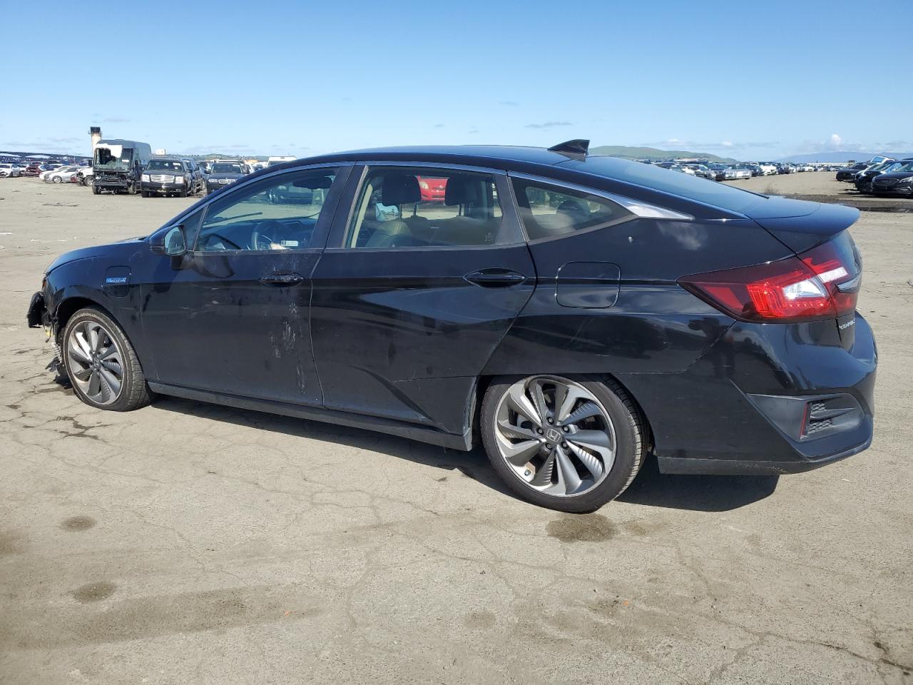 Photo 1 VIN: JHMZC5F16JC018562 - HONDA CLARITY 