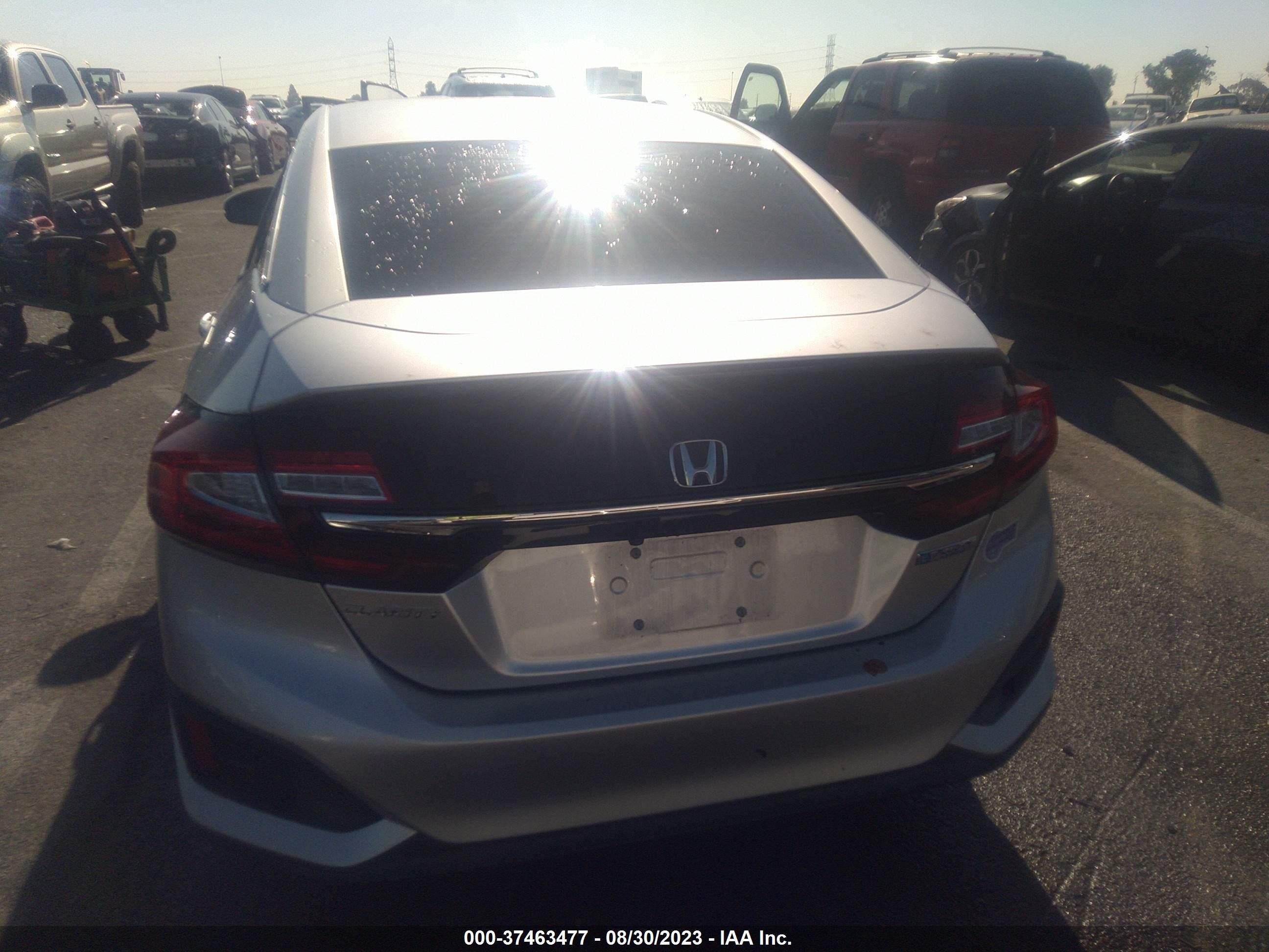 Photo 15 VIN: JHMZC5F17JC020515 - HONDA CLARITY 