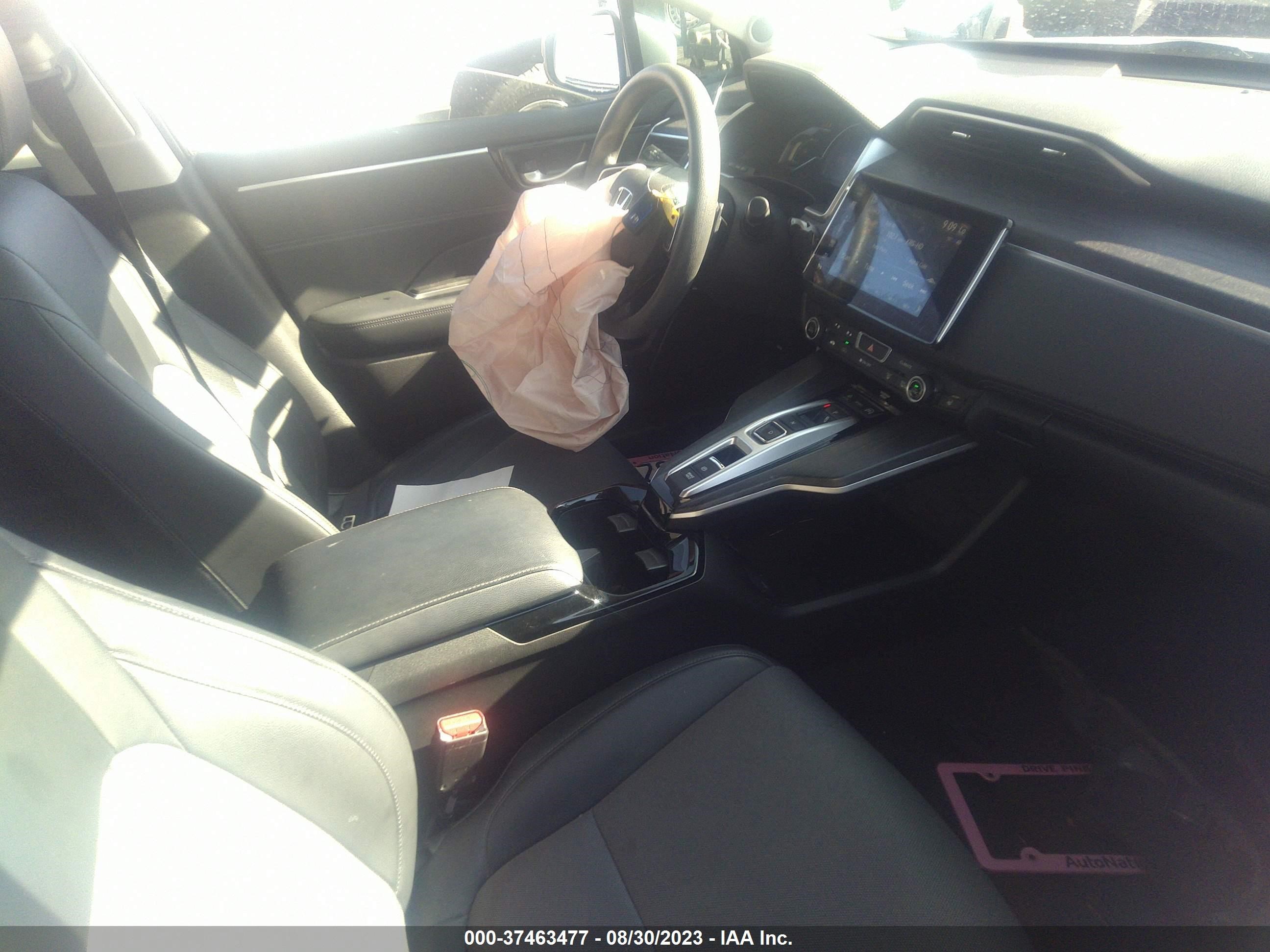 Photo 4 VIN: JHMZC5F17JC020515 - HONDA CLARITY 