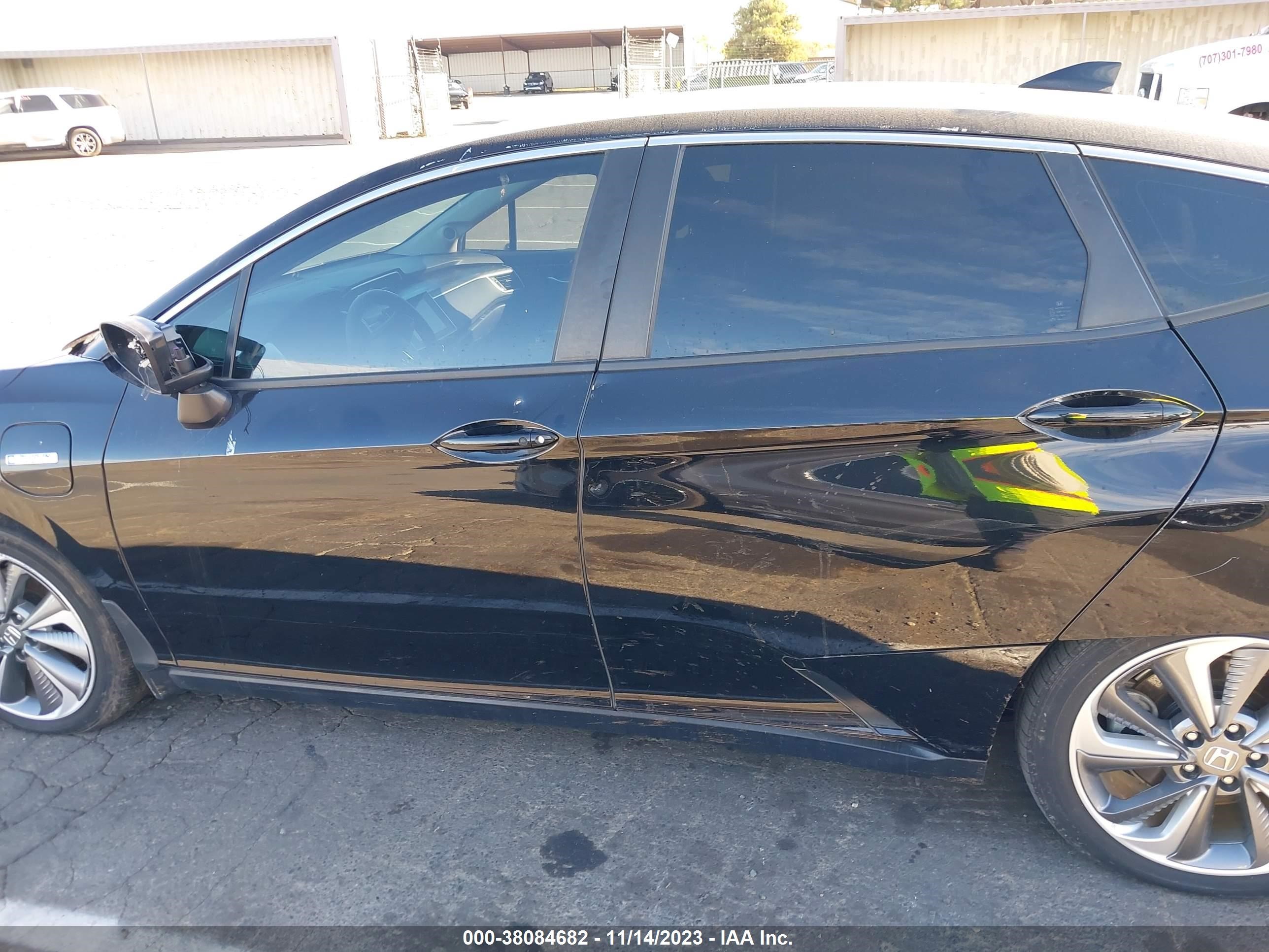 Photo 13 VIN: JHMZC5F17KC002291 - HONDA CLARITY 