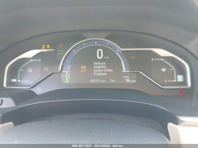 Photo 6 VIN: JHMZC5F18JC020197 - HONDA CLARITY PLUG-IN HYBRID 