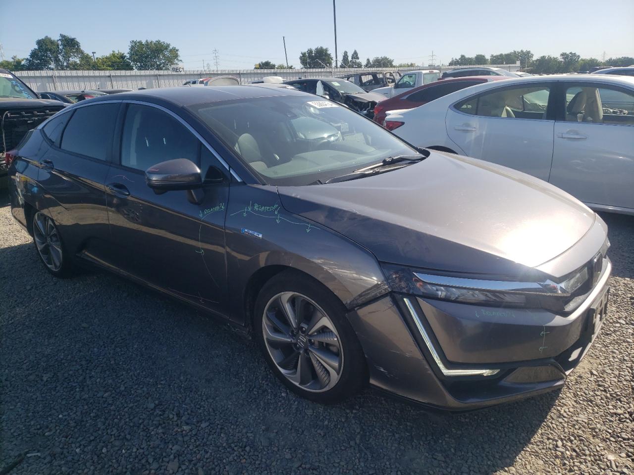 Photo 3 VIN: JHMZC5F19JC007104 - HONDA CLARITY 